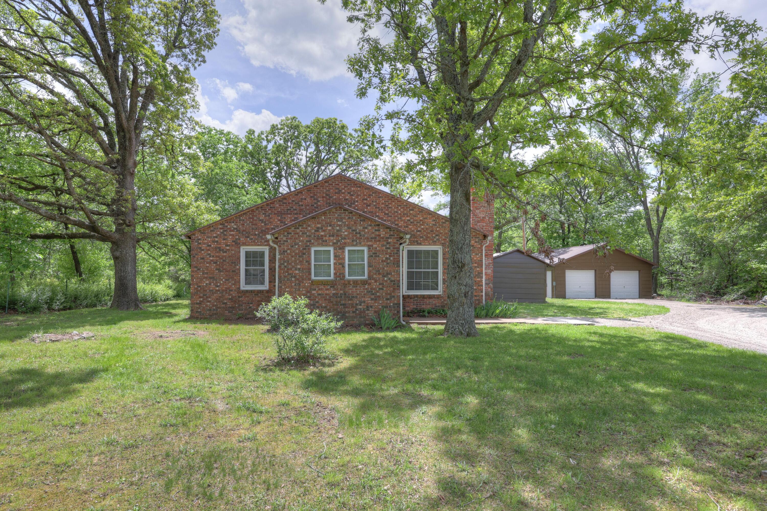 4095 Gum Road Property Photo 6
