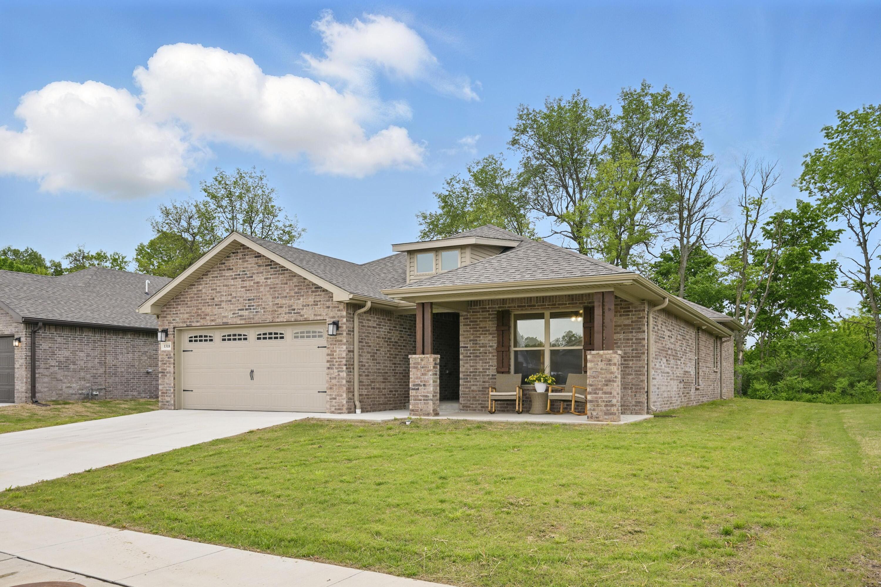 1318 Foundry Drive Property Photo 1