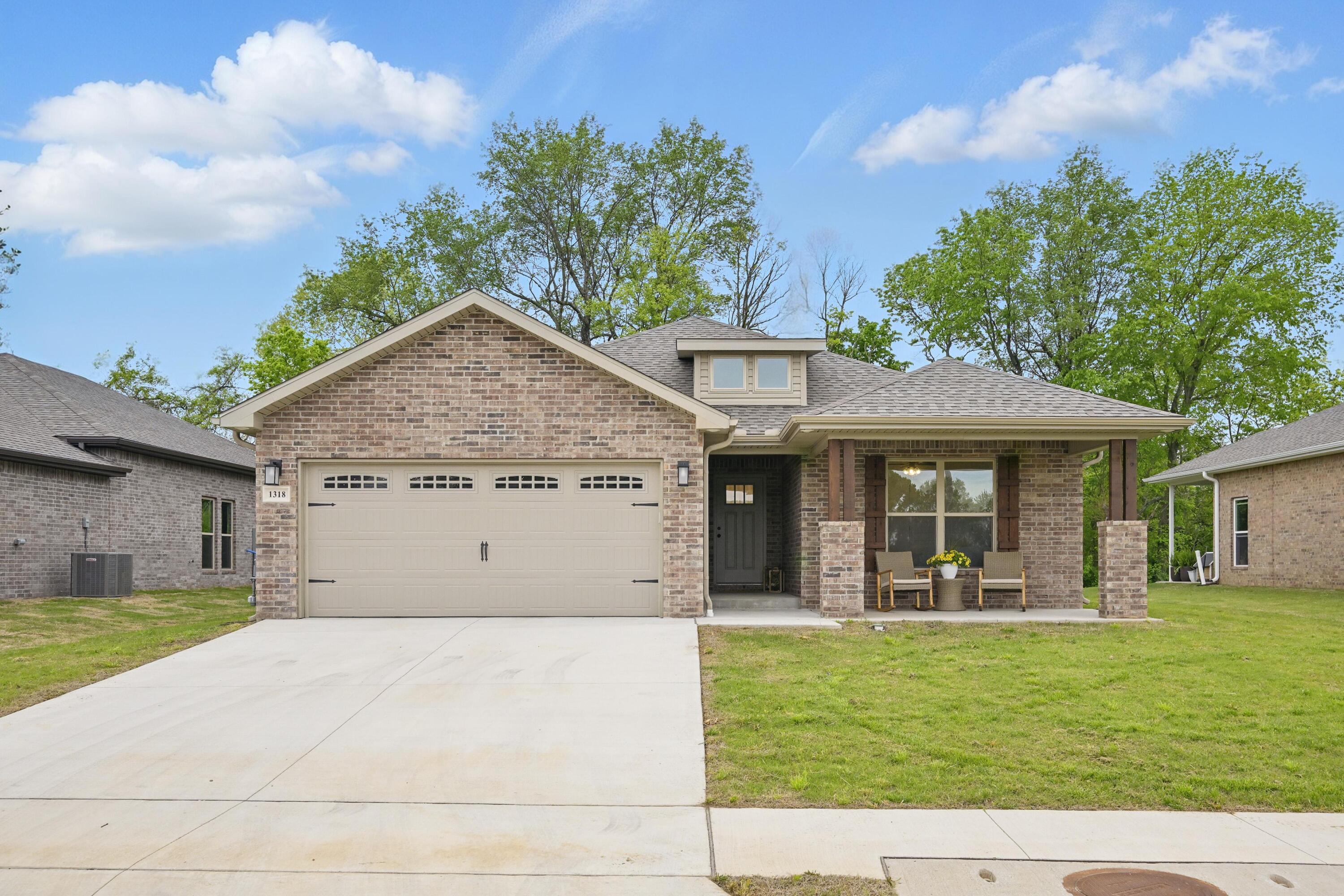 1318 Foundry Drive Property Photo 2