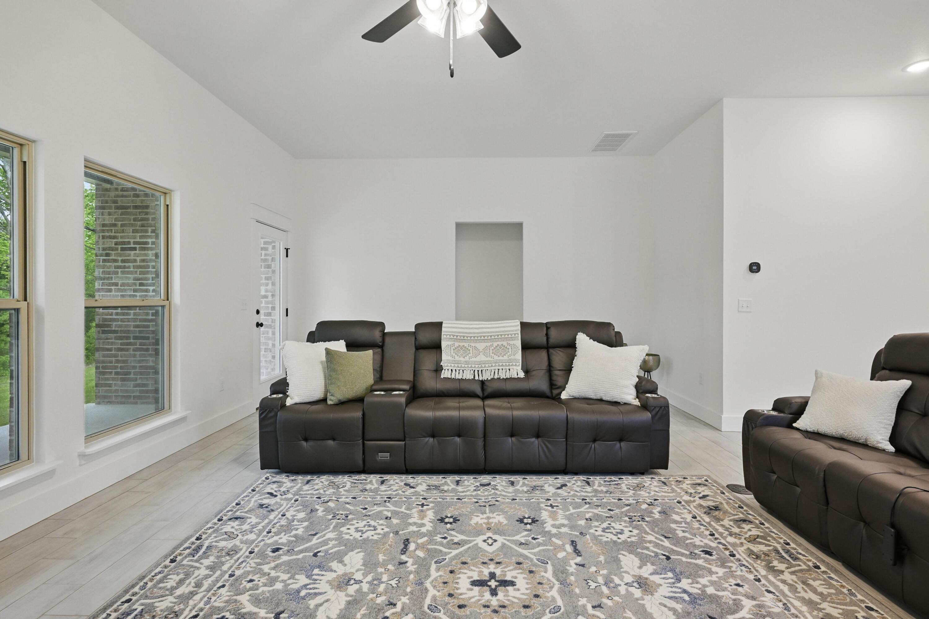 1318 Foundry Drive Property Photo 18