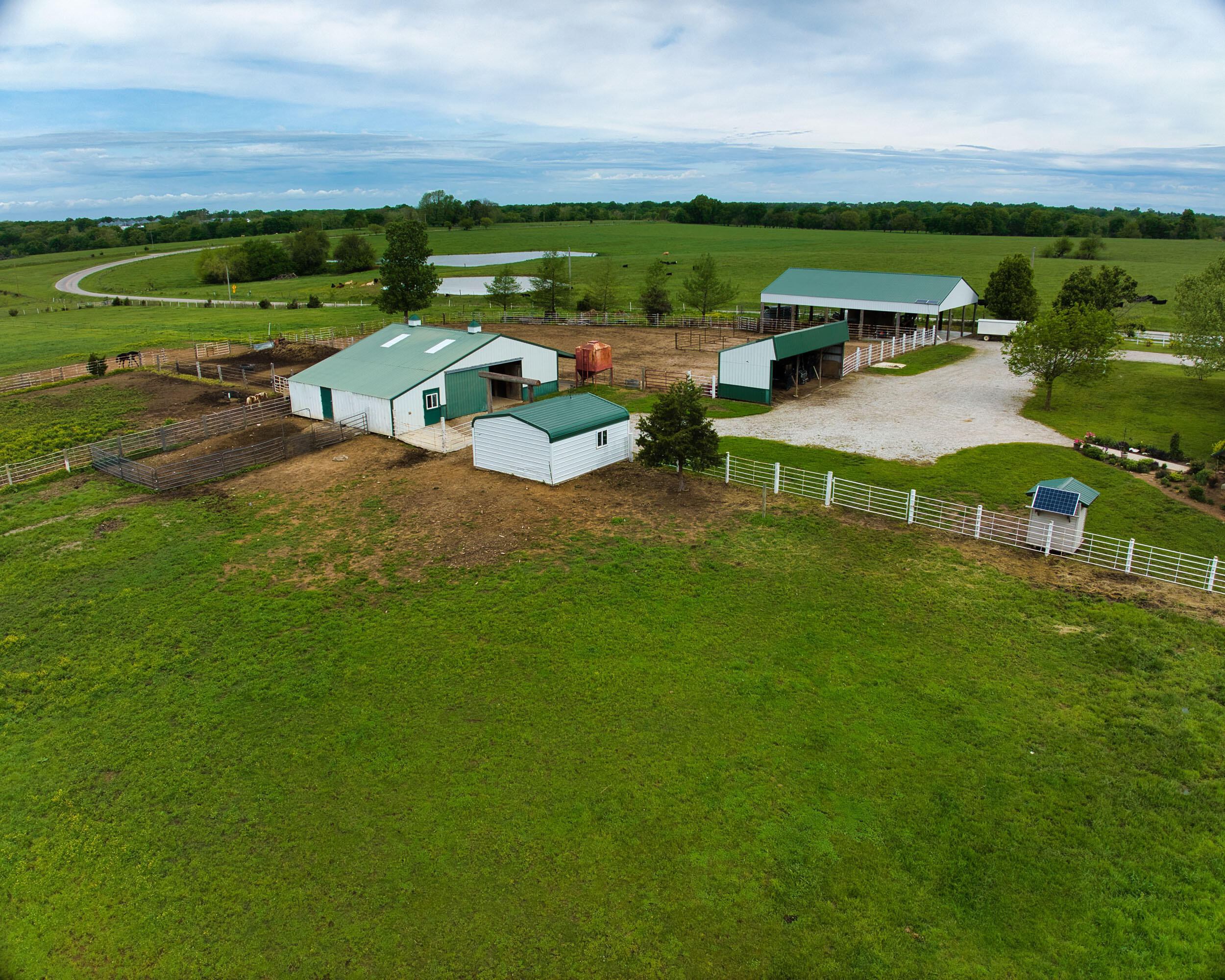 17522 East N Highway Property Photo 22