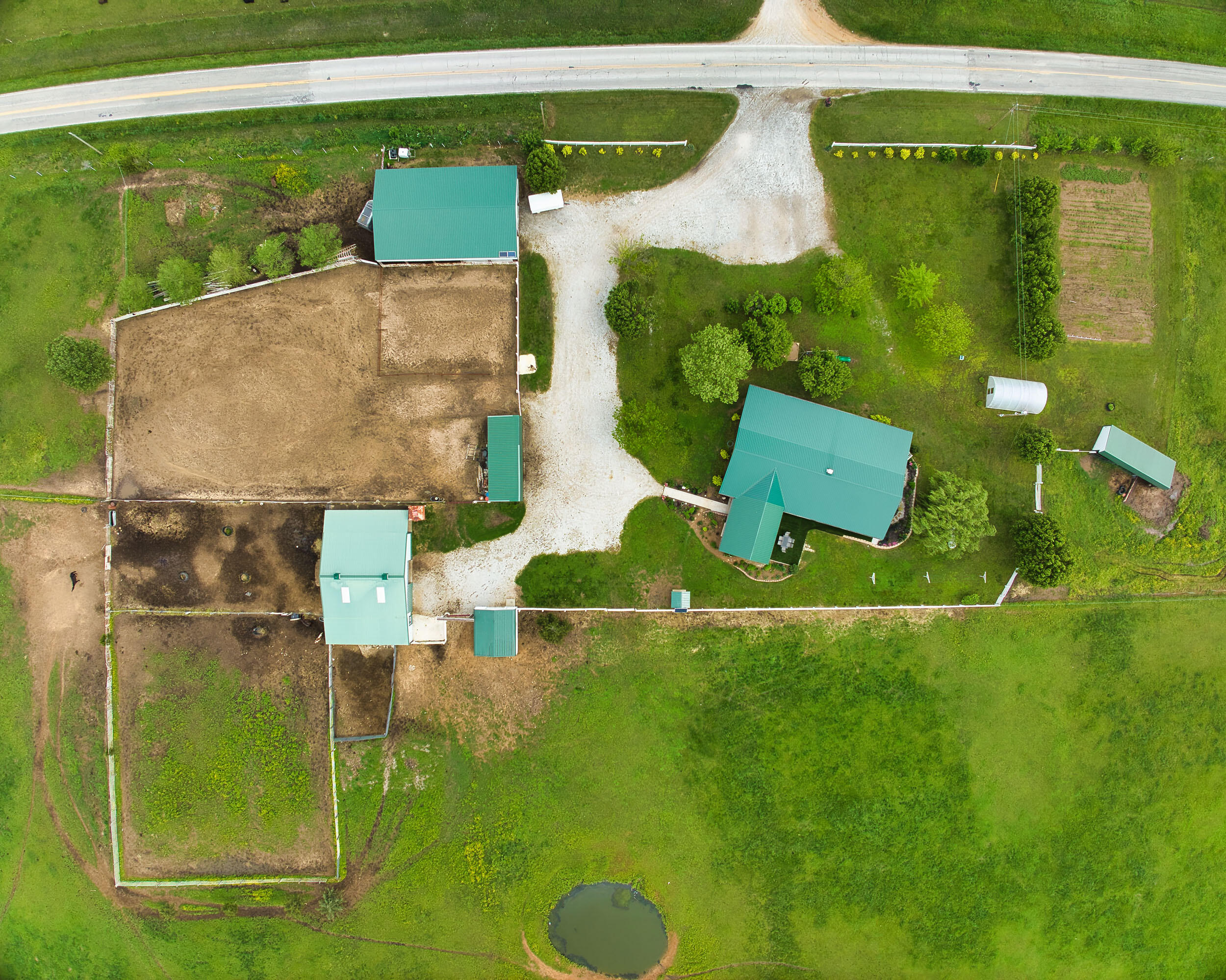 17522 East N Highway Property Photo 31