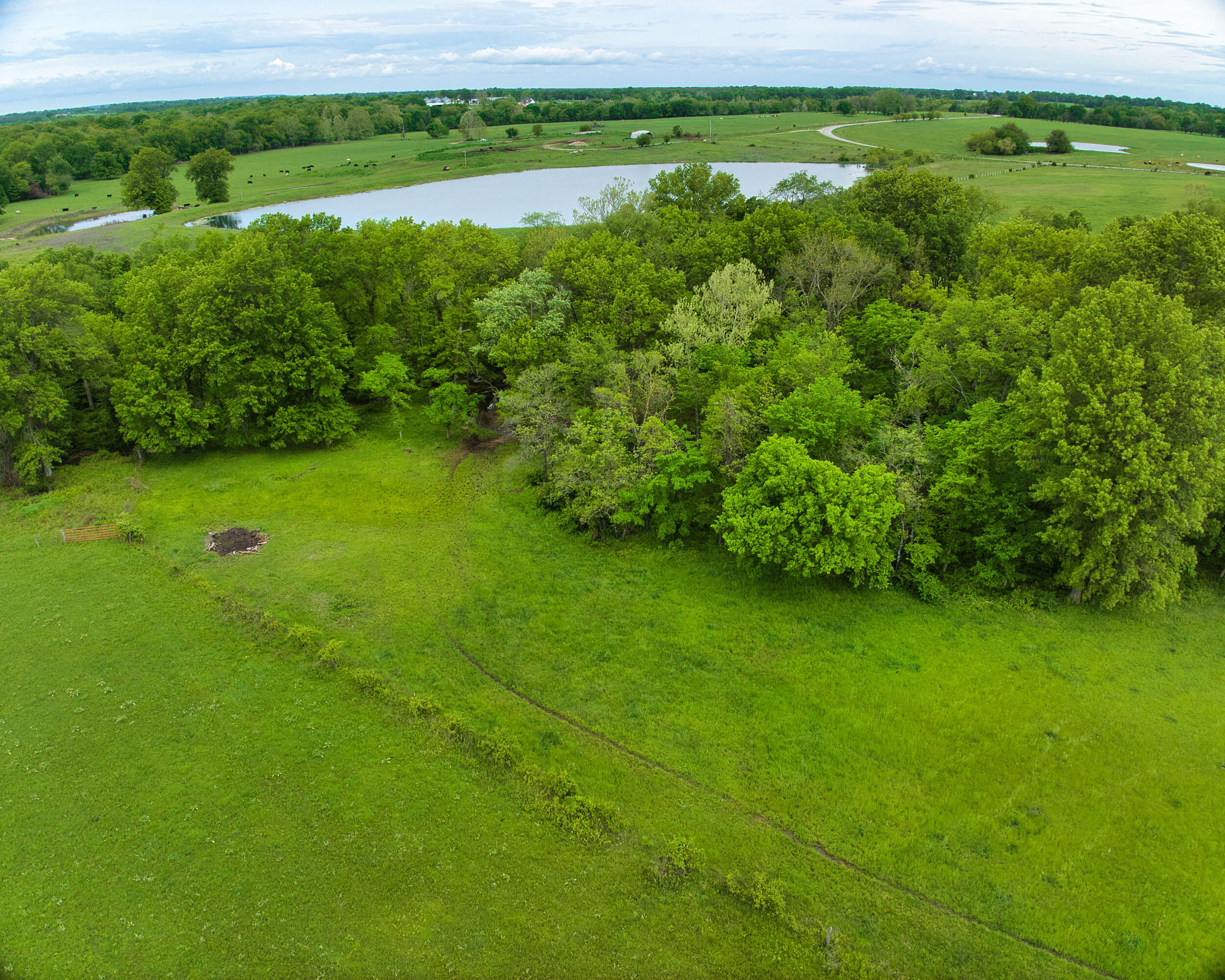 17522 East N Highway Property Photo 53