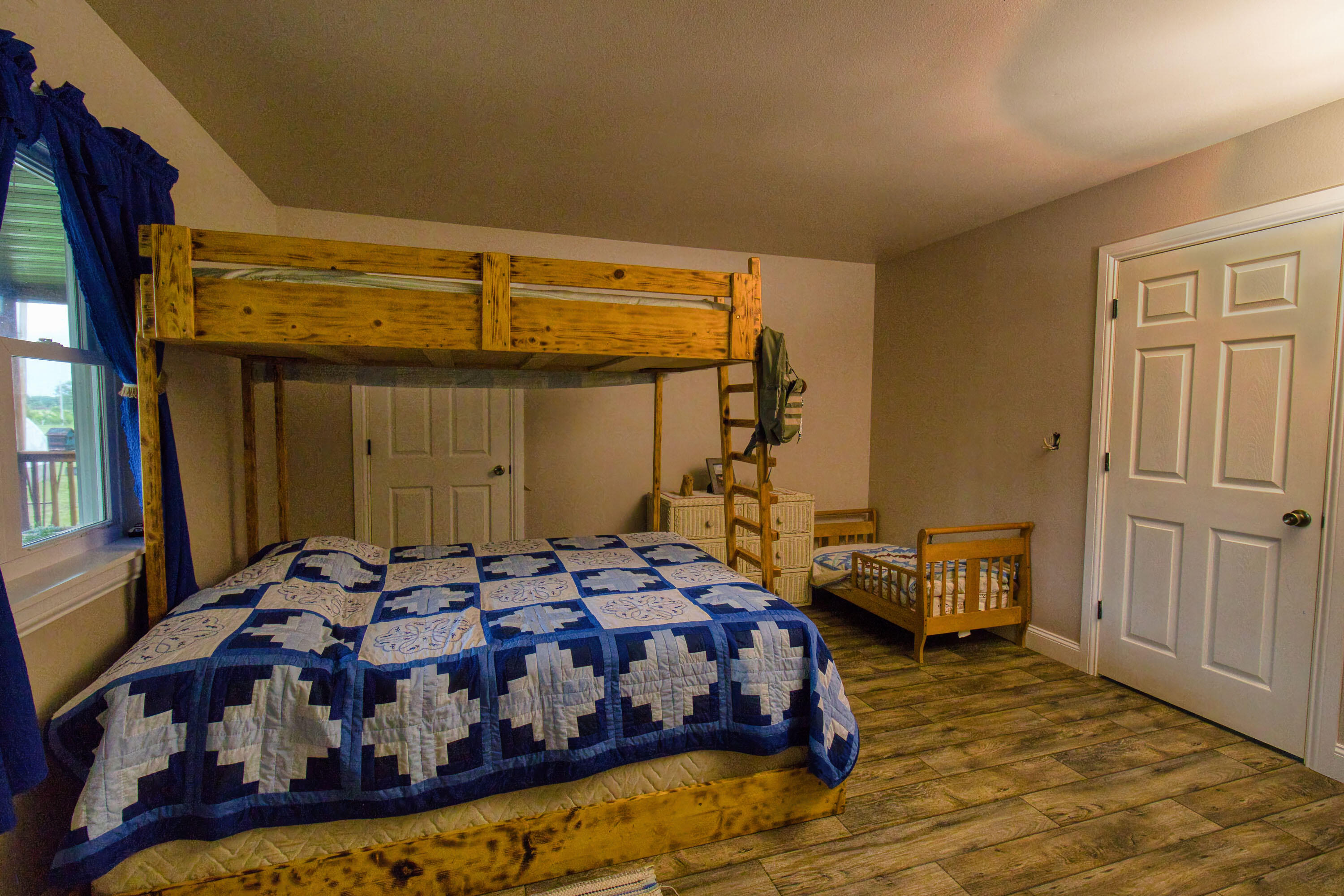 17522 East N Highway Property Photo 81