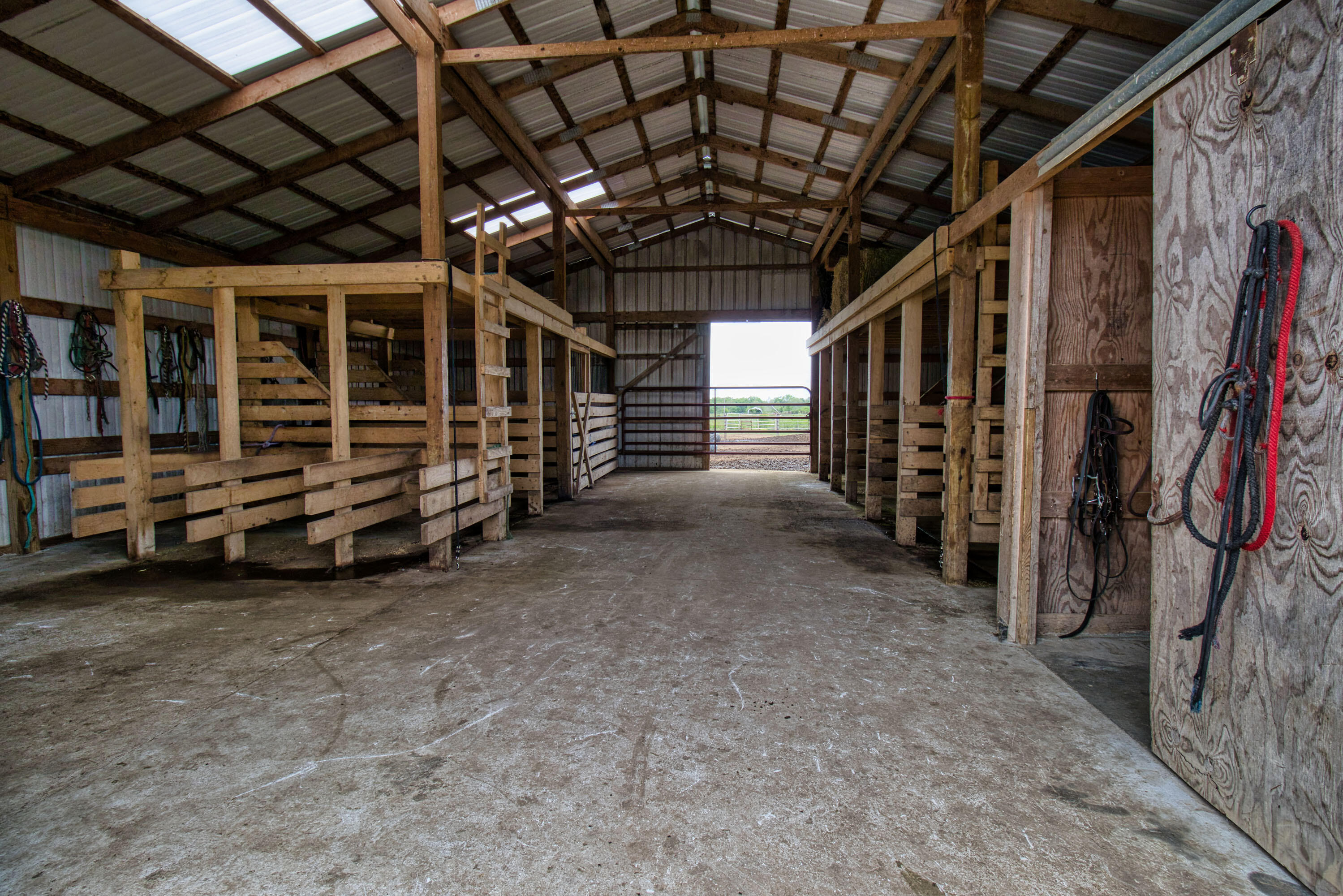 17522 East N Highway Property Photo 129