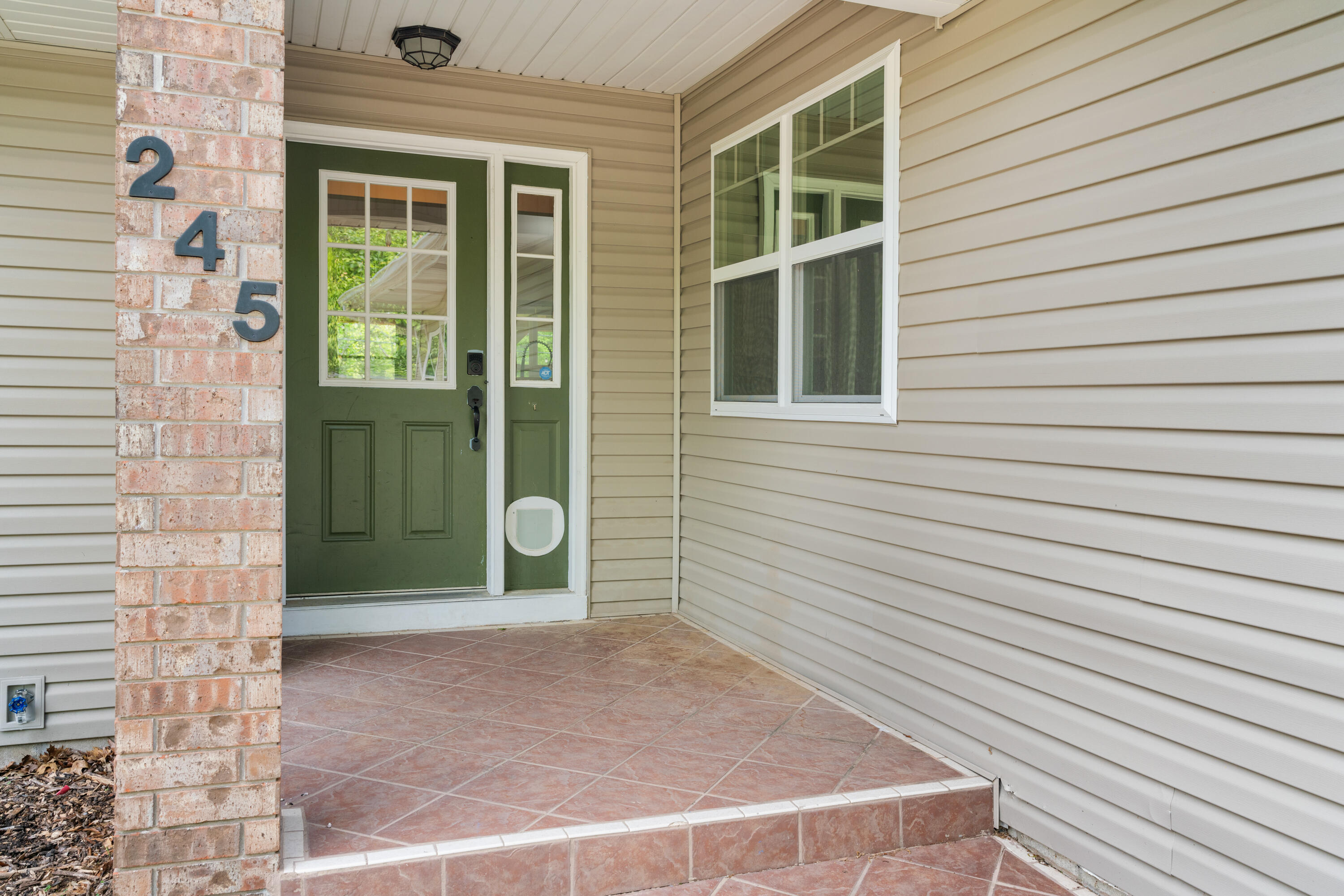 245 Country Hills Road Property Photo 5