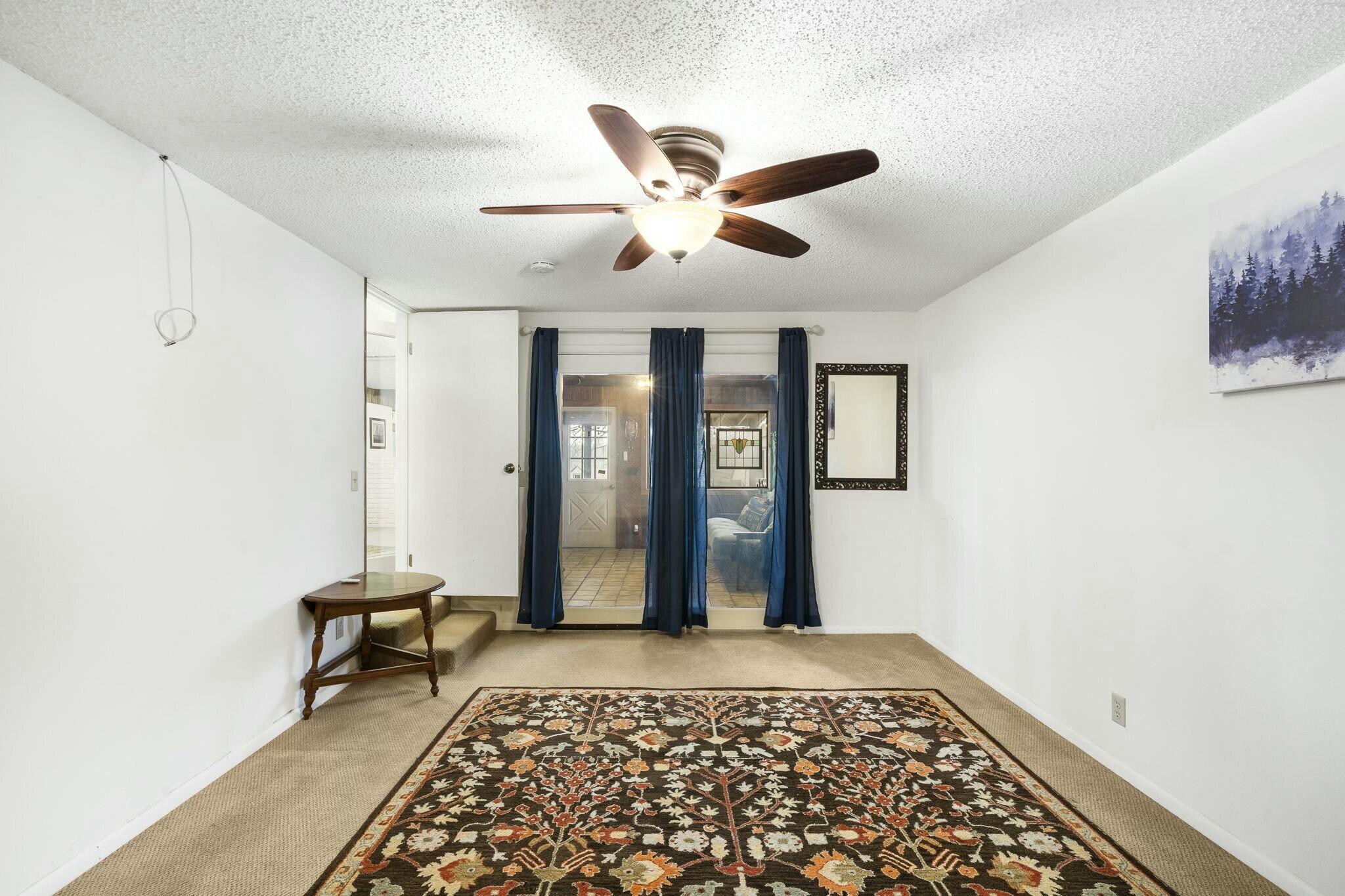 10 Stagecoach Lane Property Photo 23