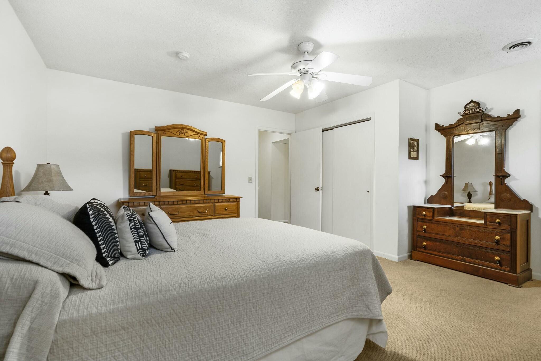 10 Stagecoach Lane Property Photo 27
