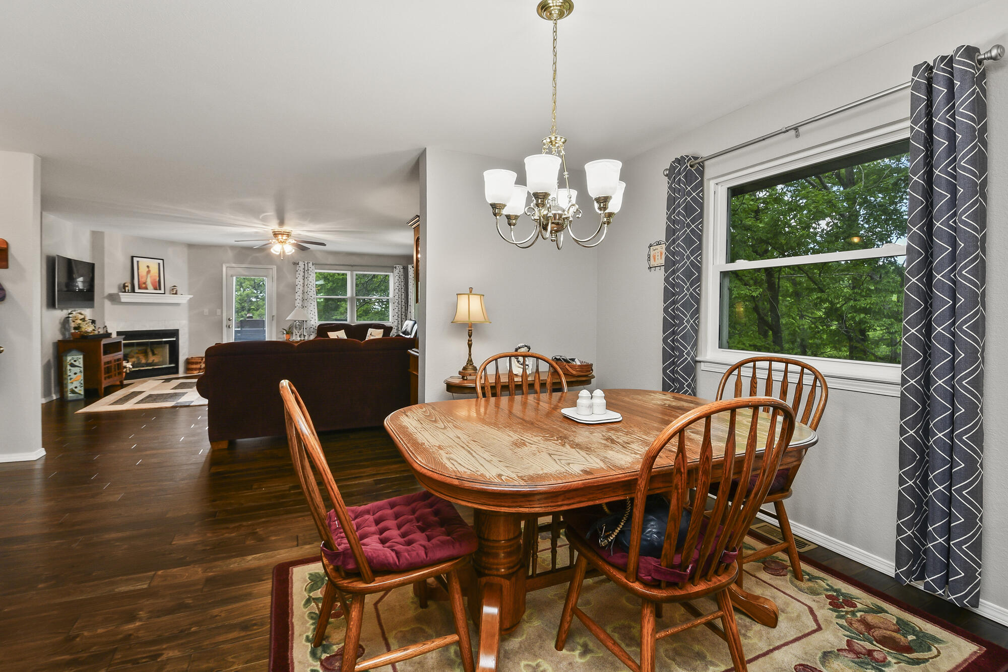 138 Canyon Forest Circle Property Photo 8