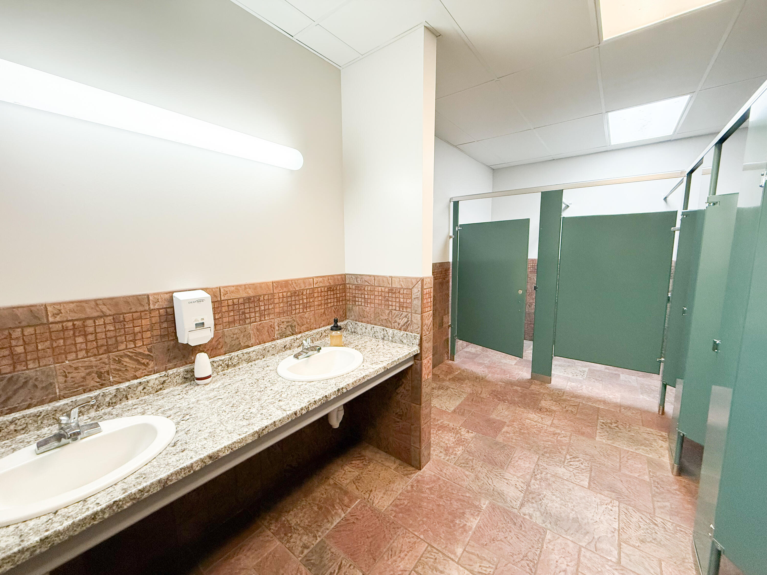 4910 Us Highway 65 Property Photo 15