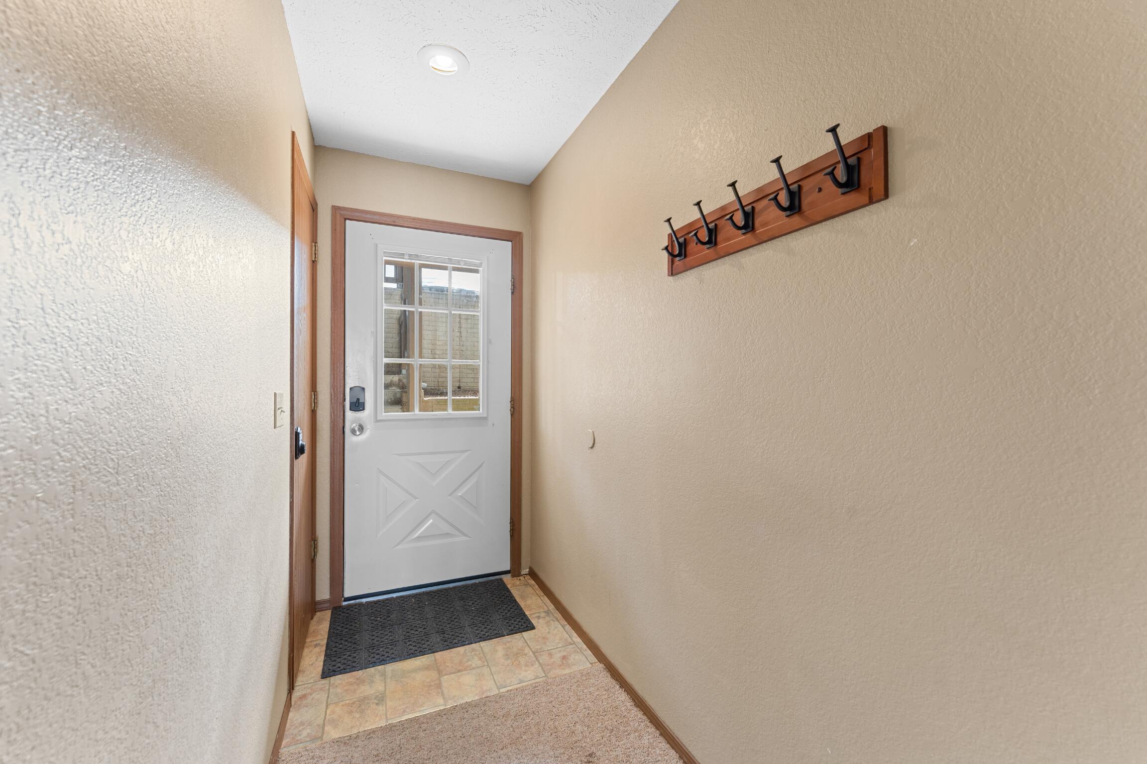 9 Scenic Court 2 Property Photo 7