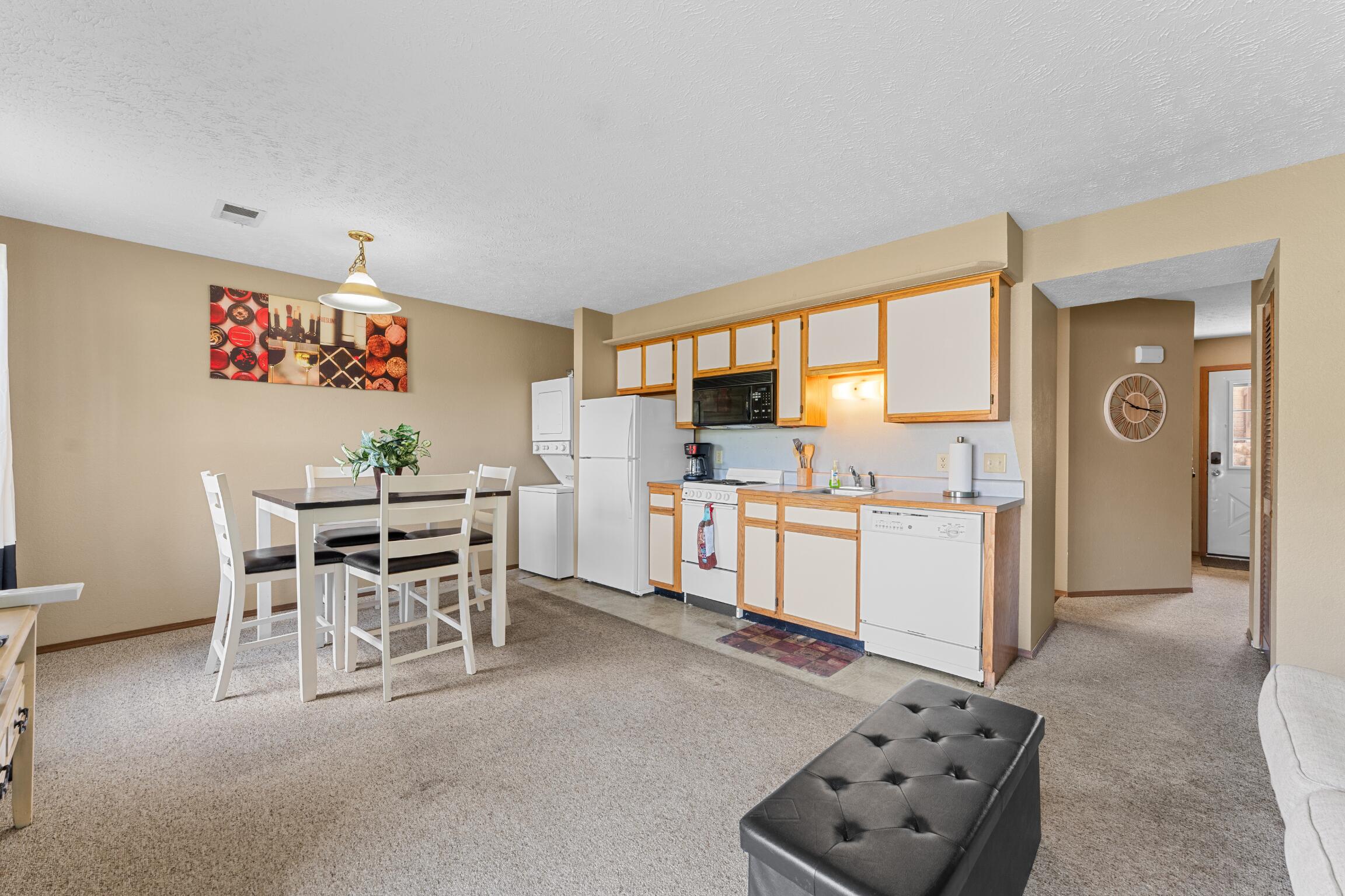 9 Scenic Court 2 Property Photo 16