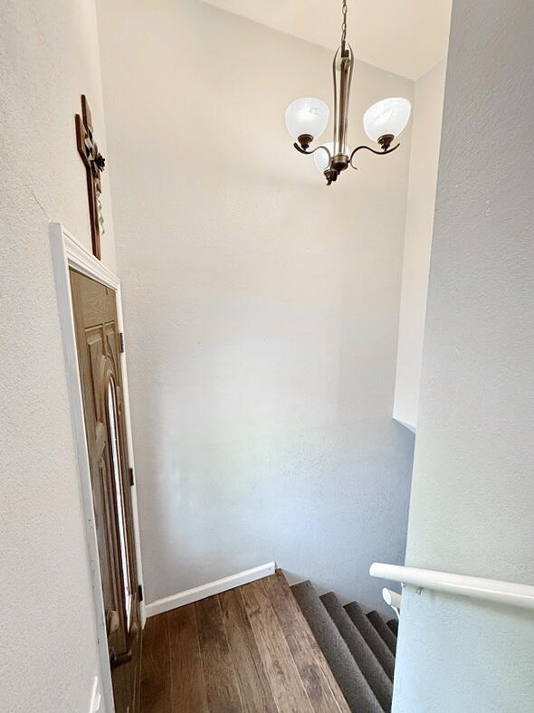 801 East Thompson Street Property Photo 21