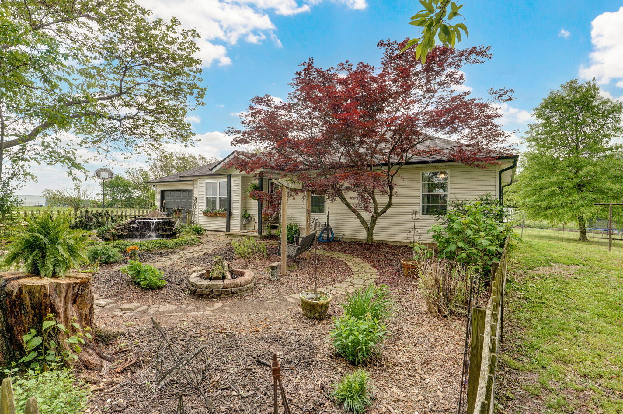 2942 Mount Carmel Road Property Photo 4