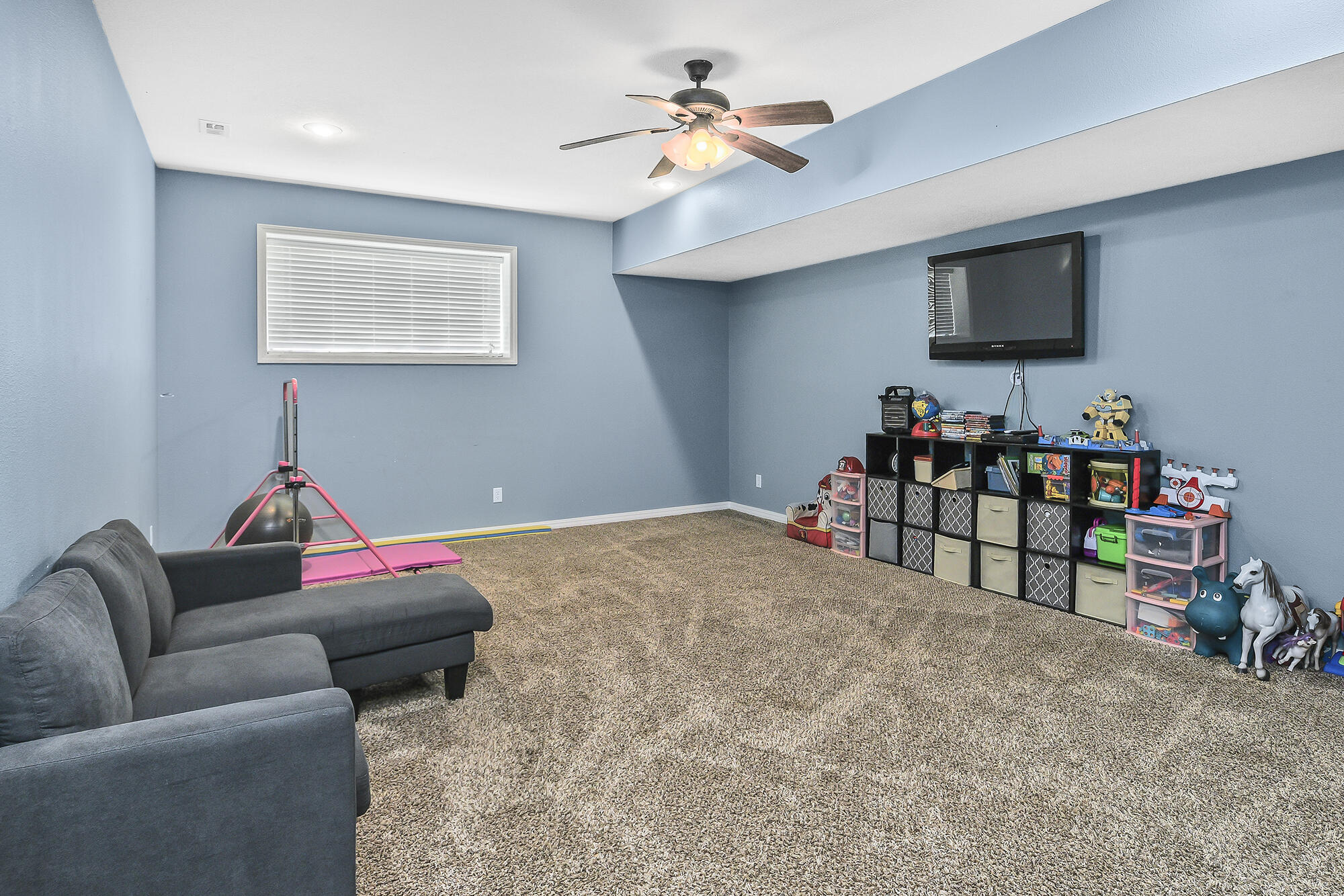 2107 South Gristmill Court Property Photo 12