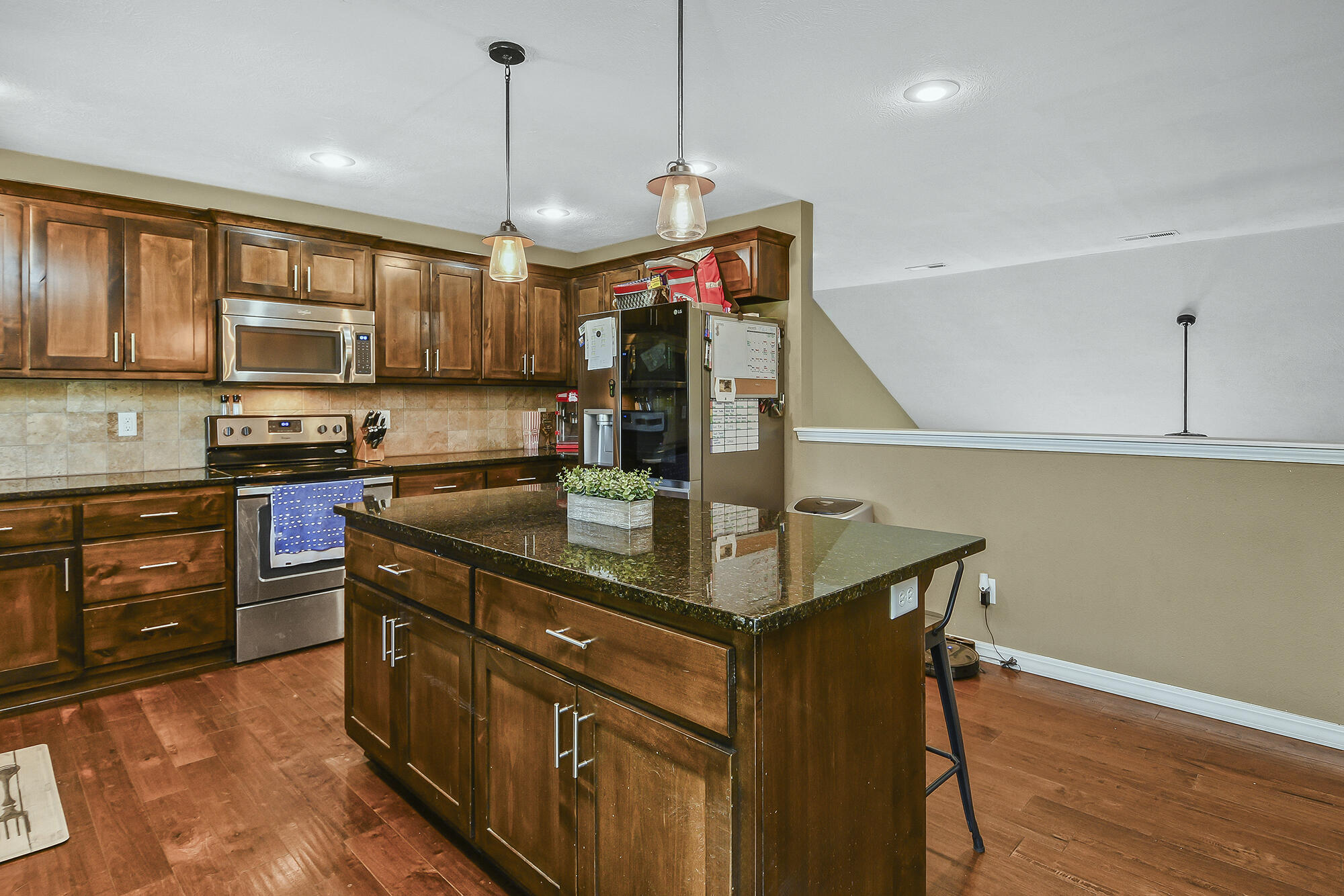 2107 South Gristmill Court Property Photo 17