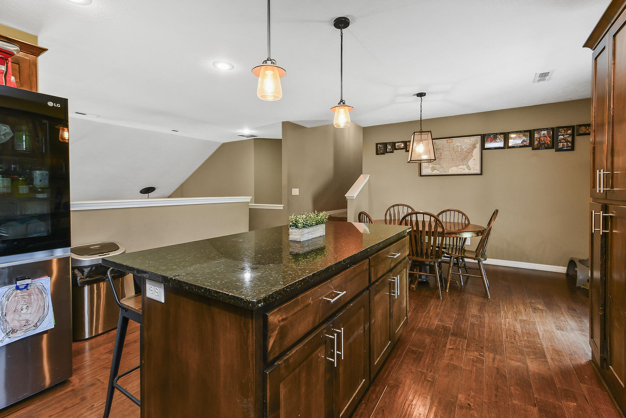 2107 South Gristmill Court Property Photo 21
