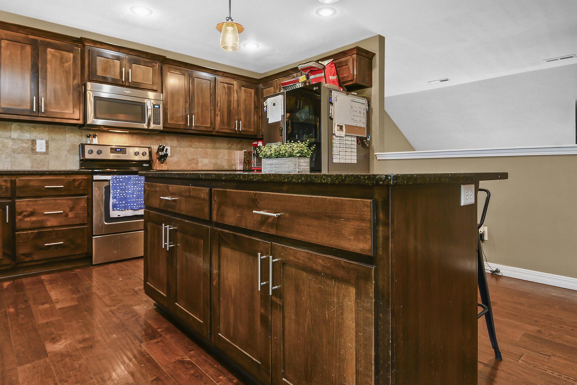 2107 South Gristmill Court Property Photo 25