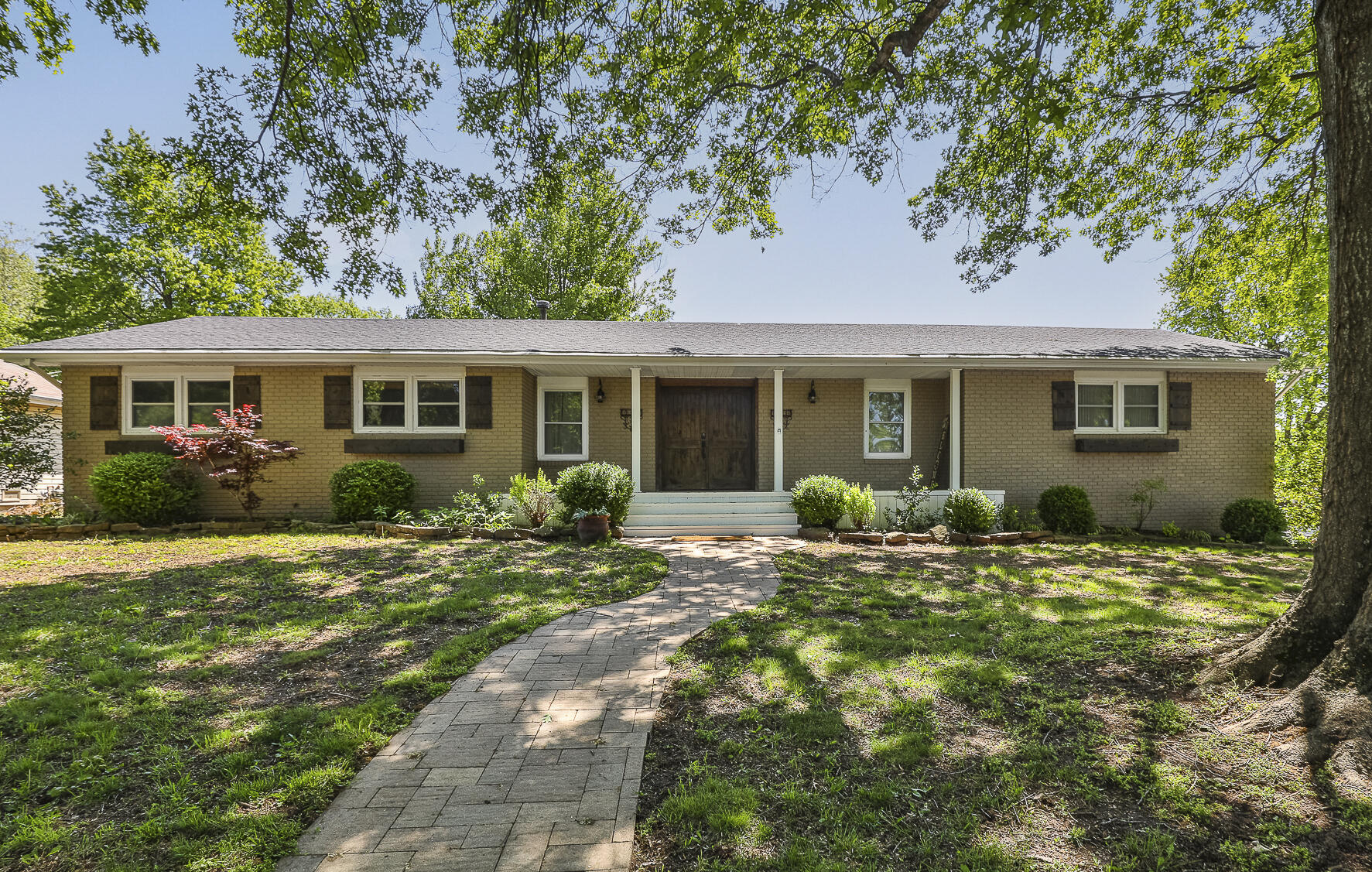 2850 South Catalina Circle Property Photo 1