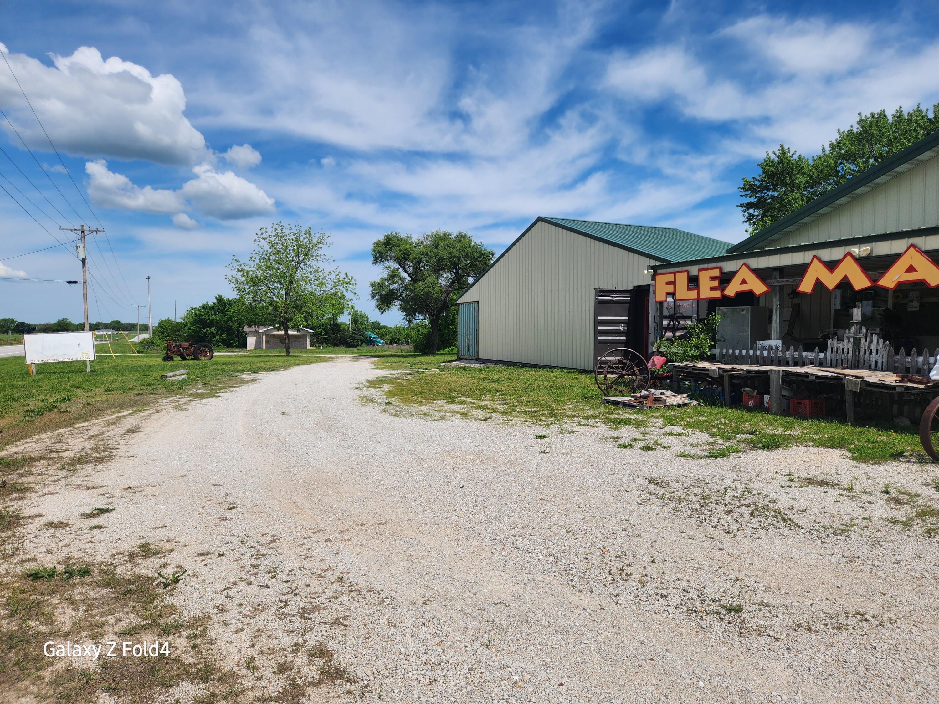 12719 Us Highway 65 Property Photo 4