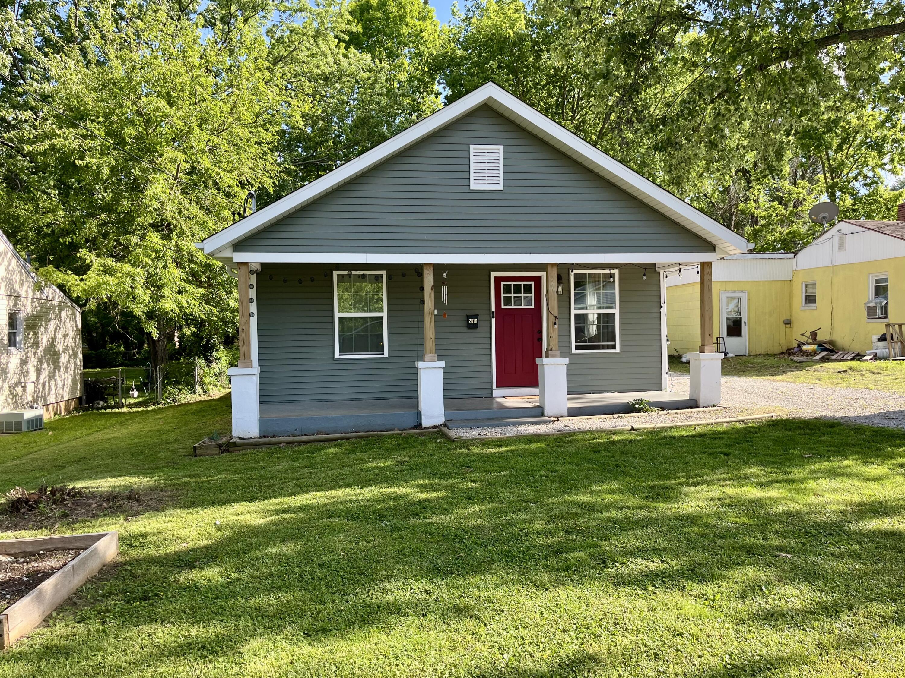 2016 West Olive Street Property Photo 2