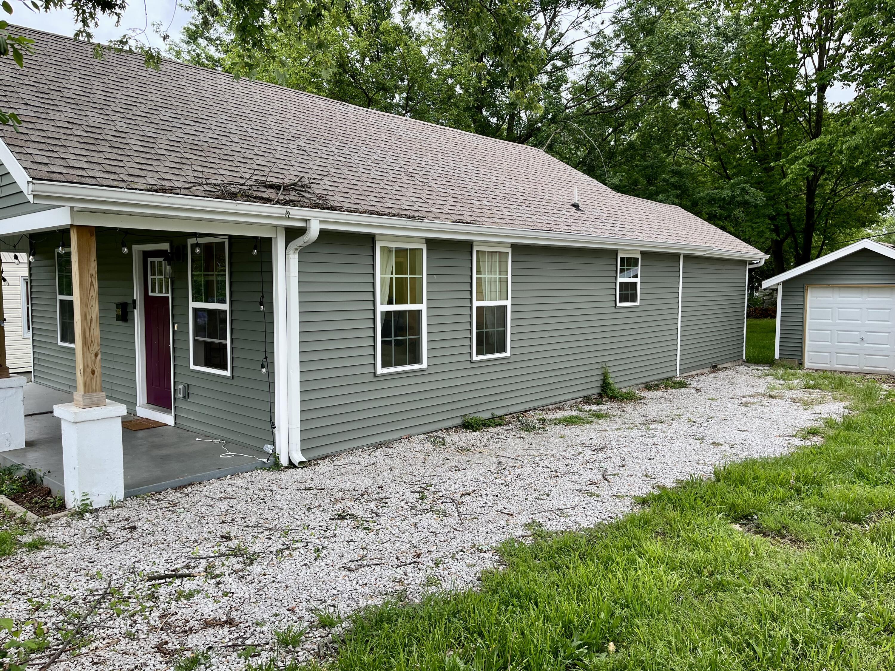 2016 West Olive Street Property Photo 5