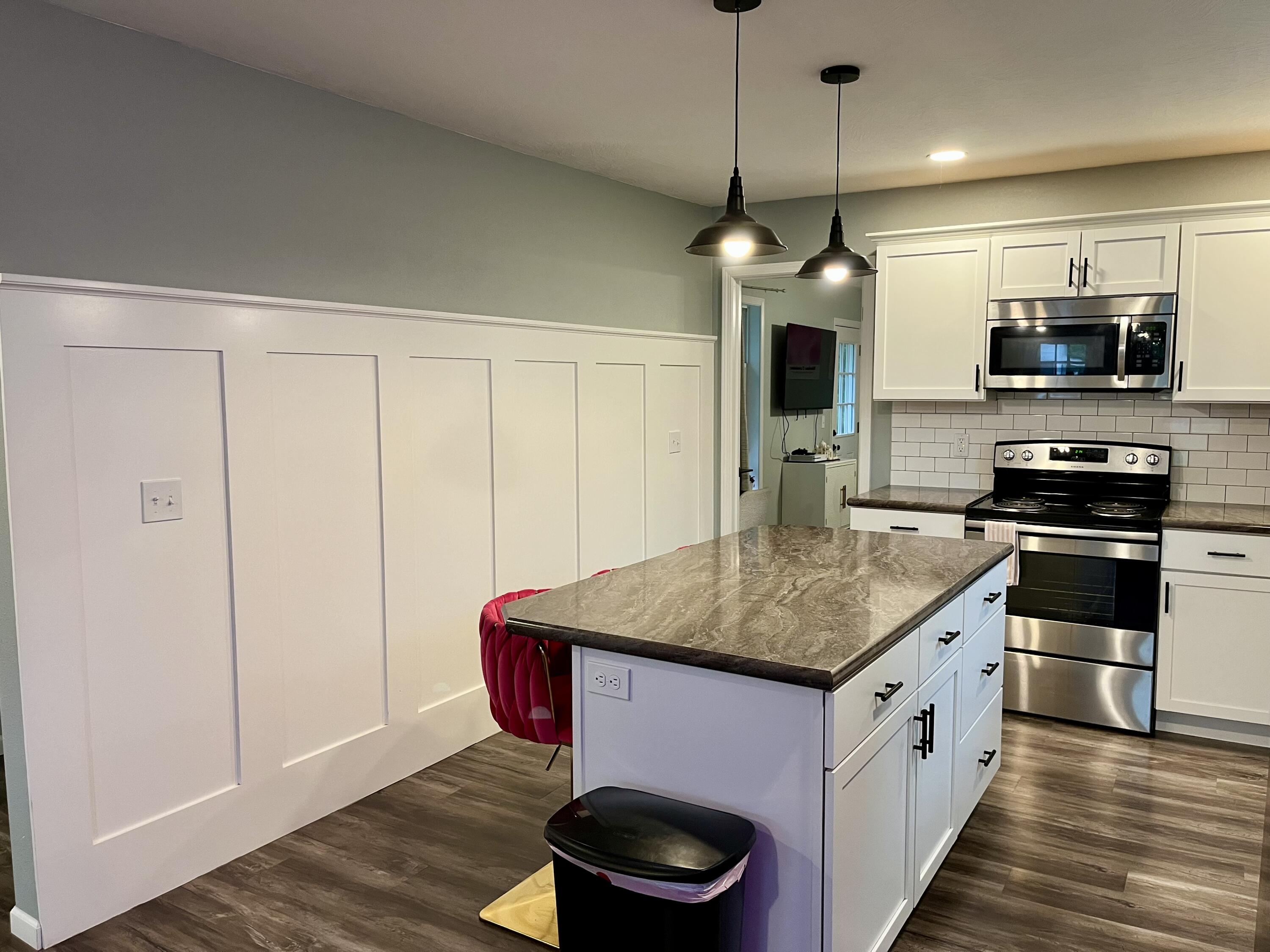 2016 West Olive Street Property Photo 10