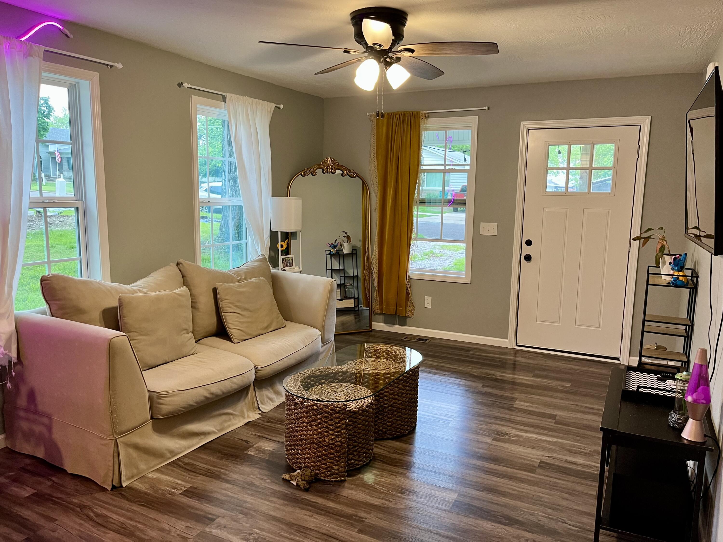 2016 West Olive Street Property Photo 15