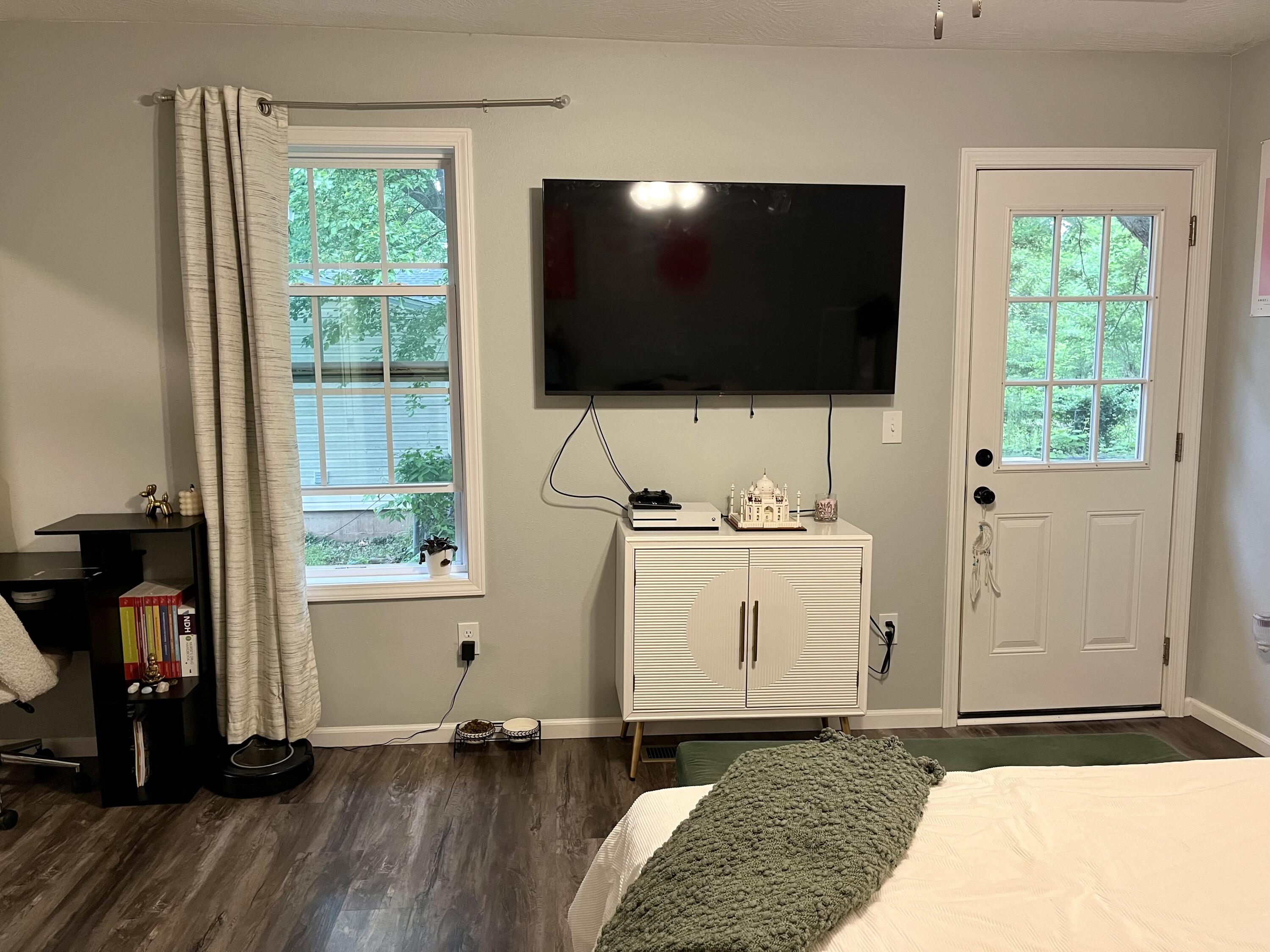 2016 West Olive Street Property Photo 27