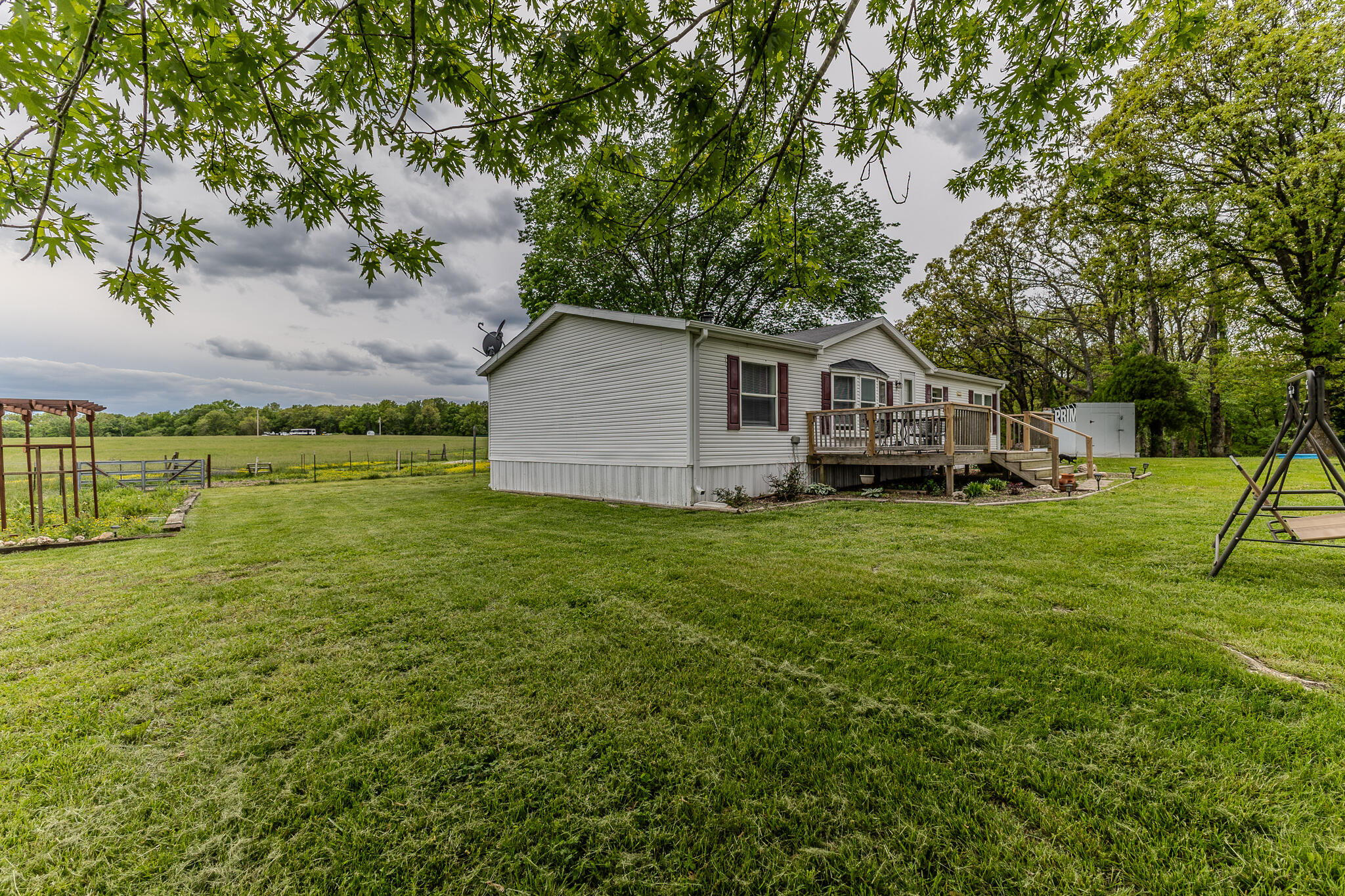 27 State Road West Property Photo 2