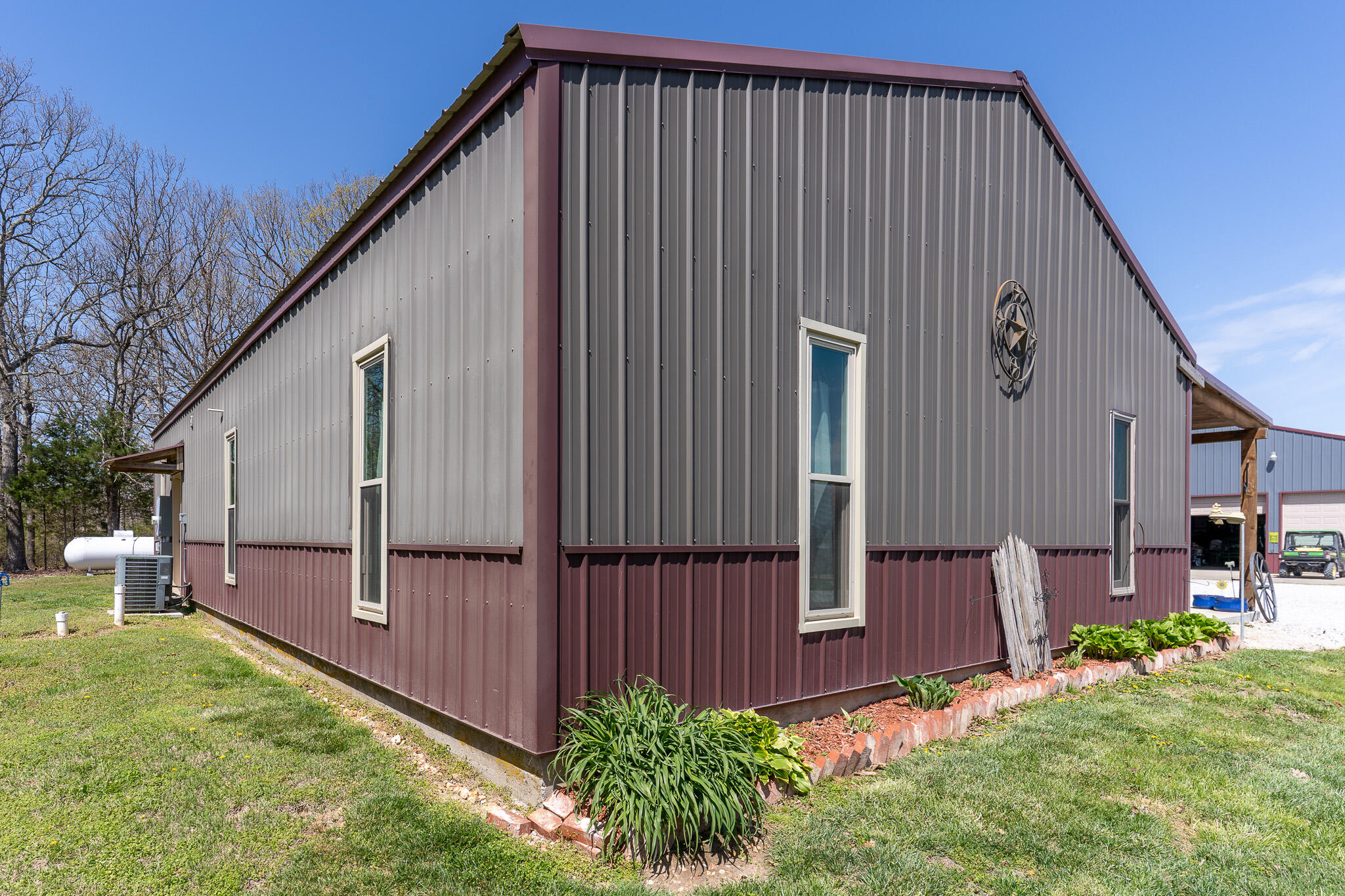 3739 Fr 1240 Property Photo 39