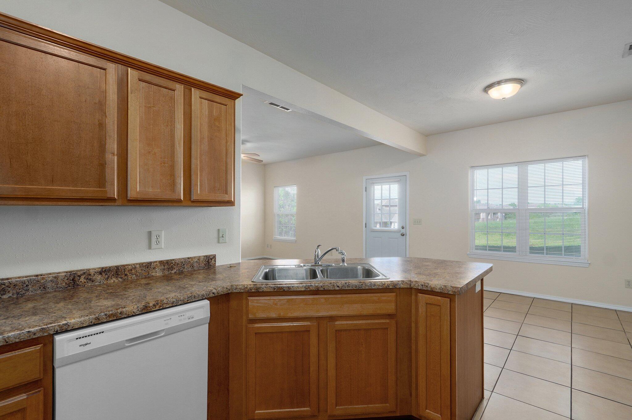 1105-1107 North Missouri Drive Property Photo 13