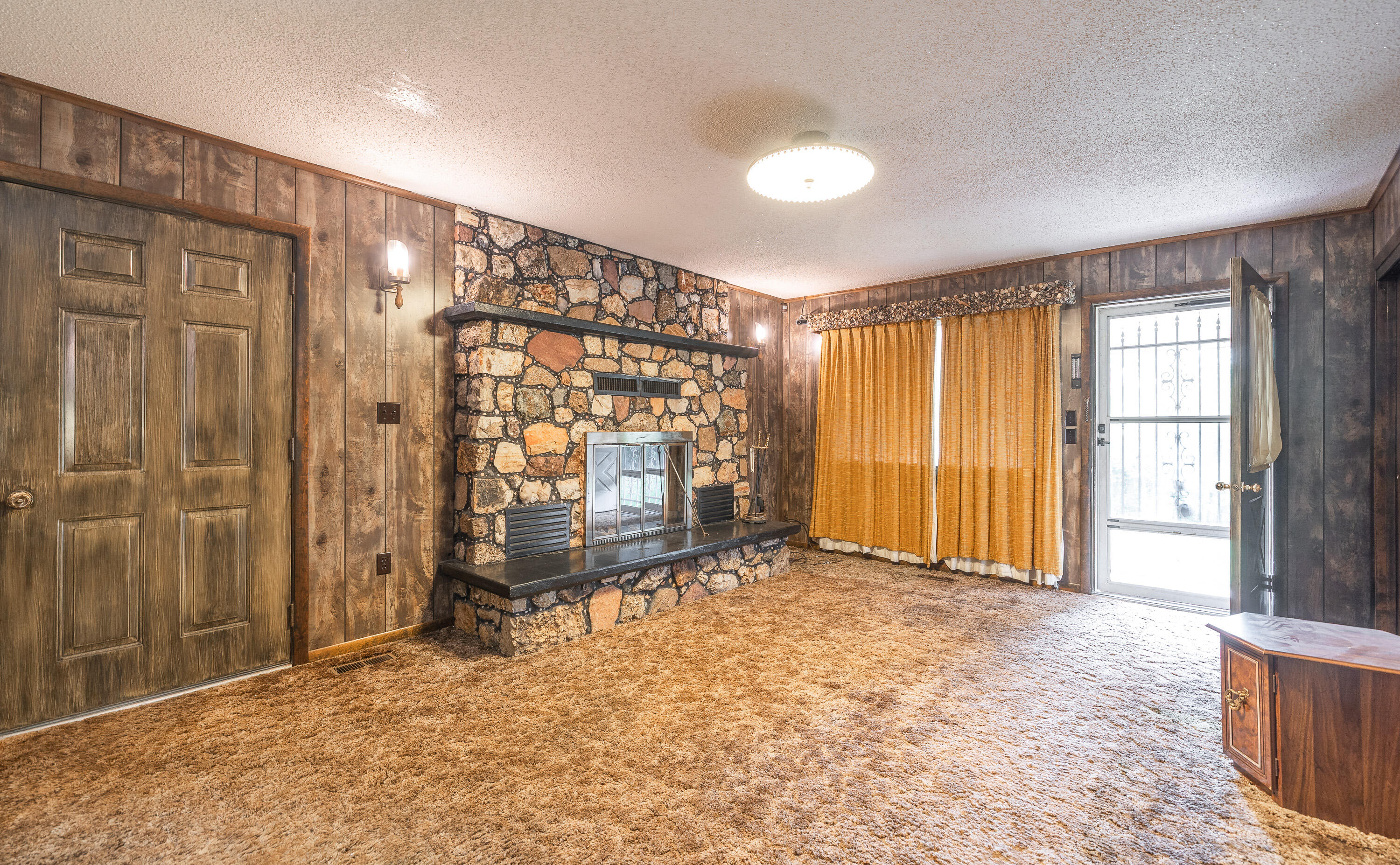 8214 County Road 563 Property Photo 11