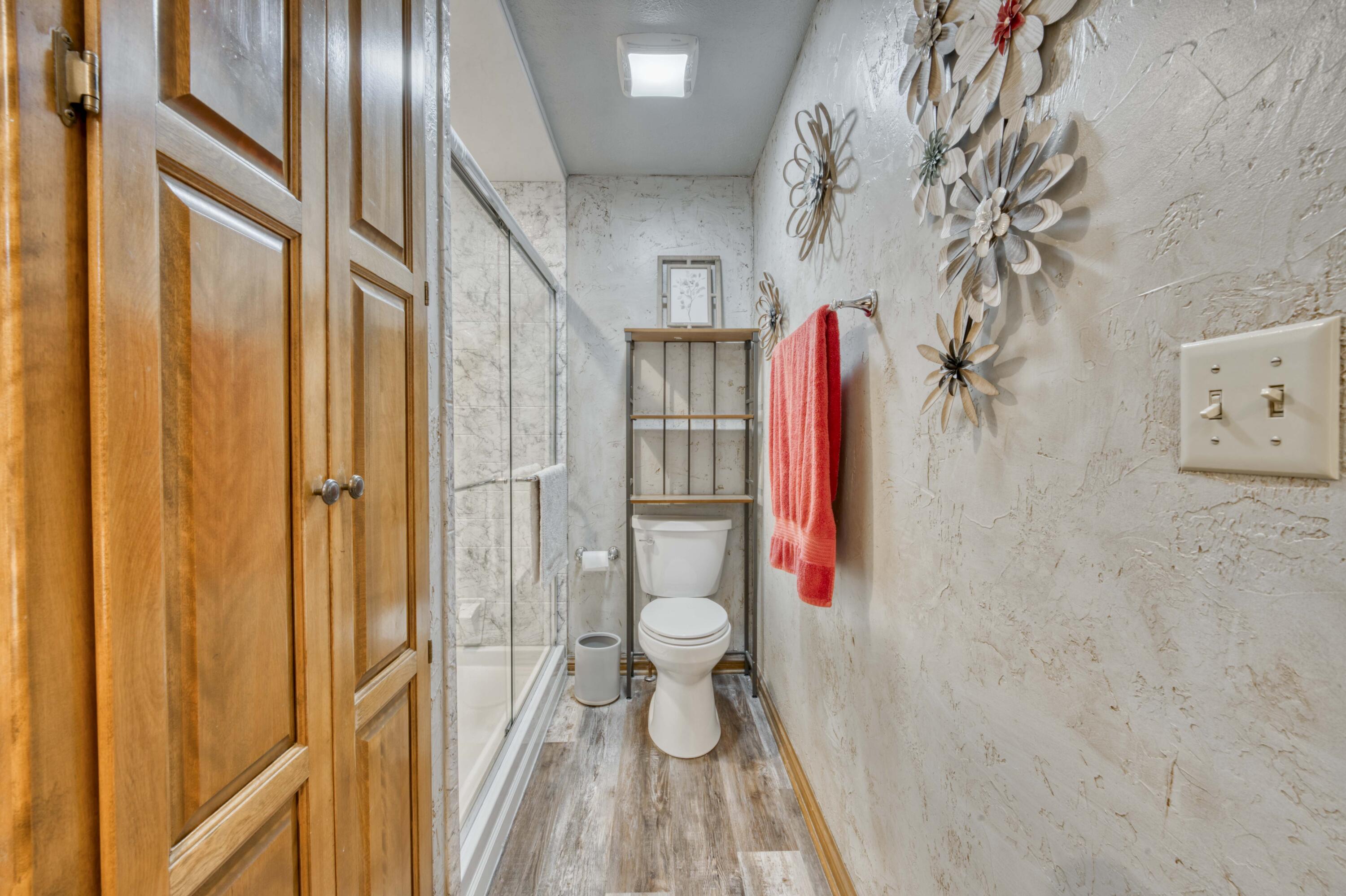 5425 South Westwood Avenue Property Photo 32