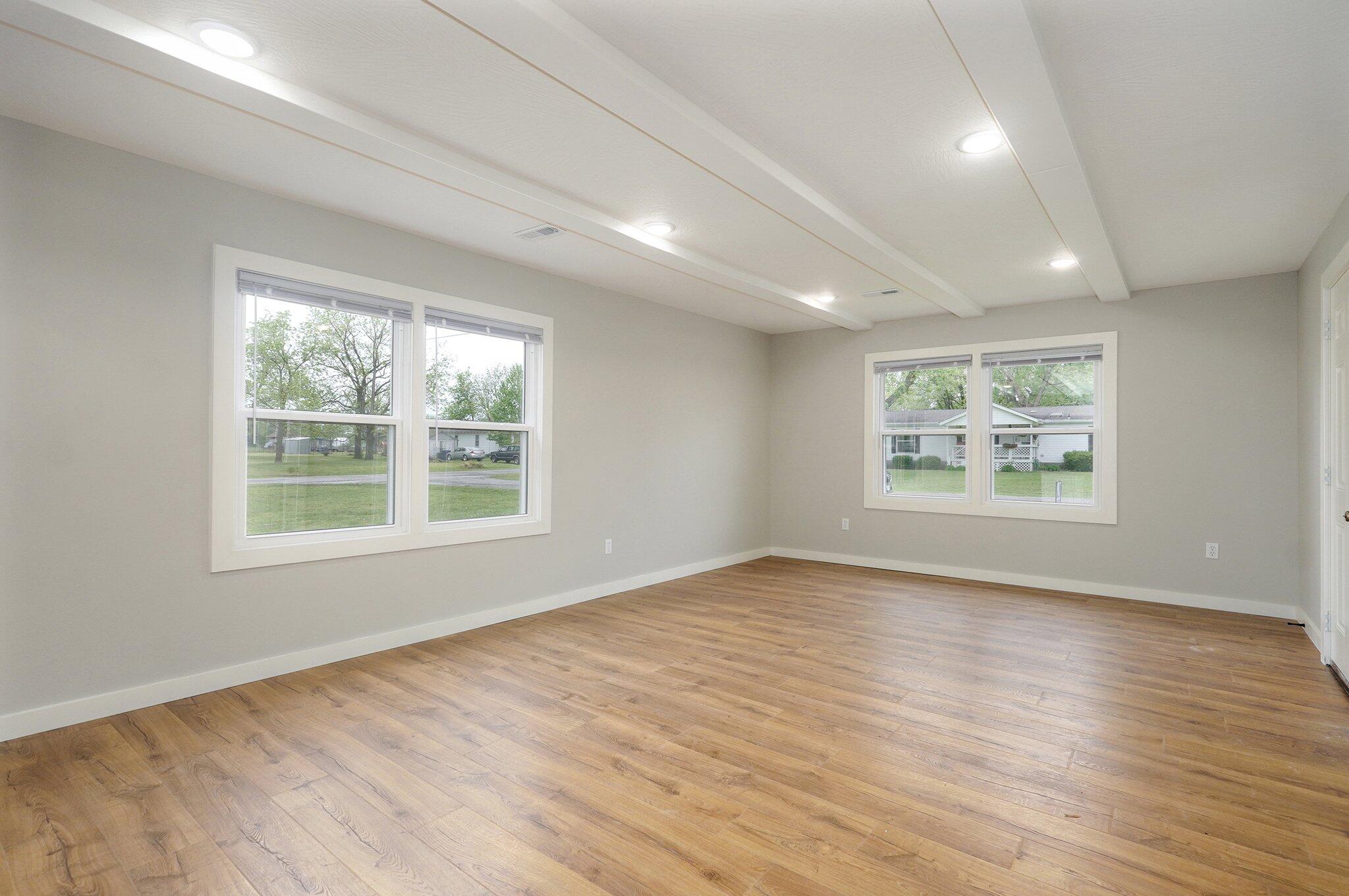 610 Chicago Avenue Property Photo 7