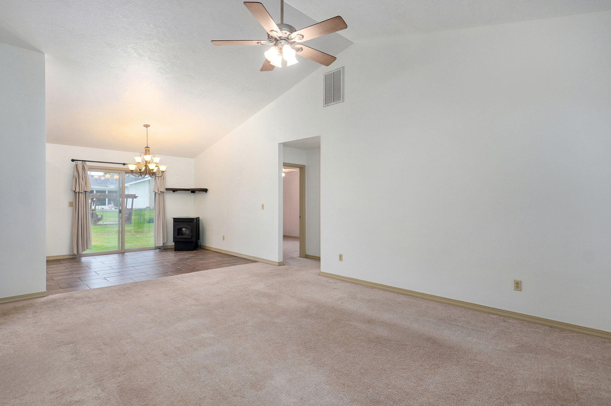 305 North Fairway Avenue Property Photo 8