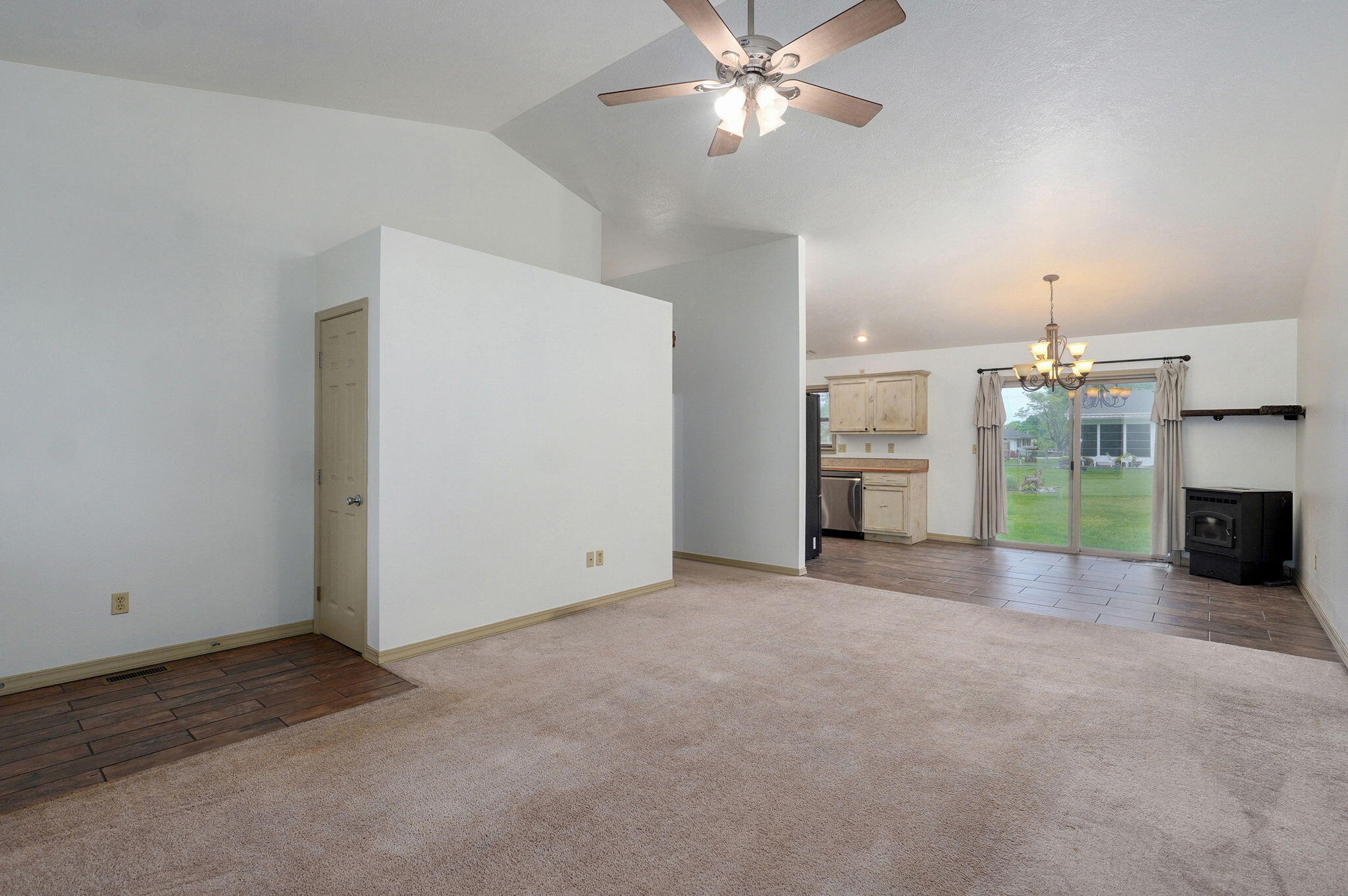 305 North Fairway Avenue Property Photo 9