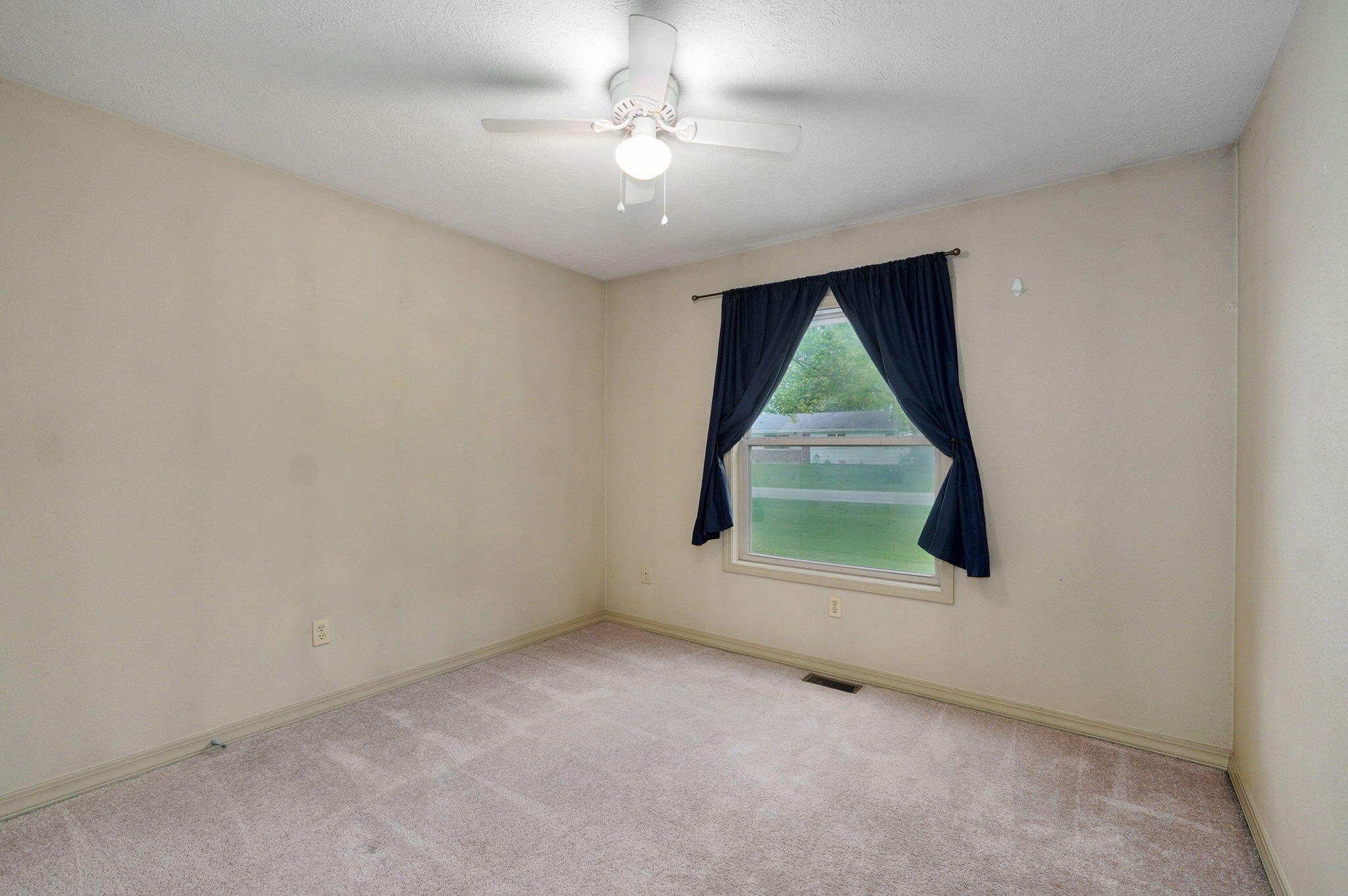 305 North Fairway Avenue Property Photo 21