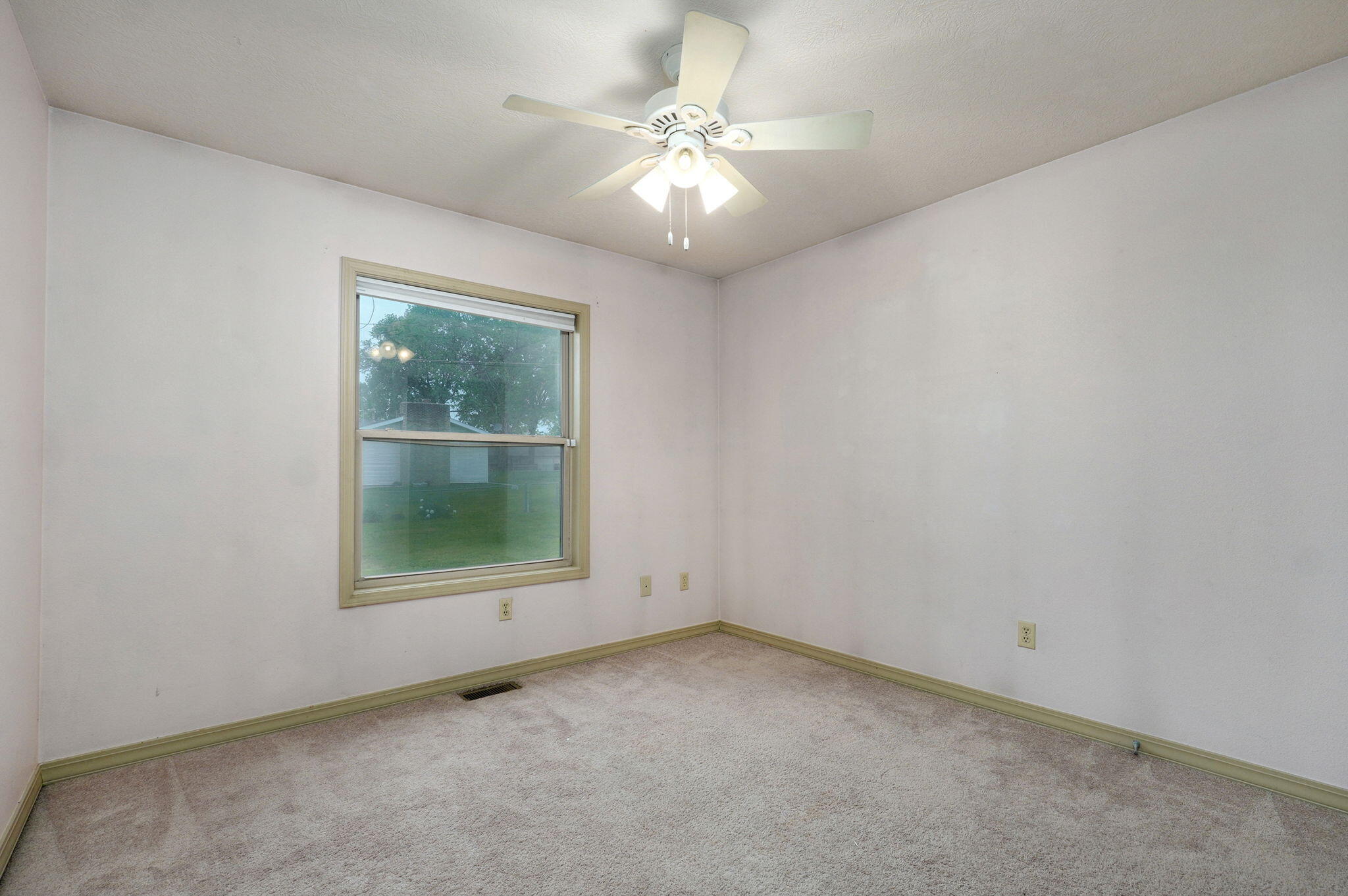 305 North Fairway Avenue Property Photo 23