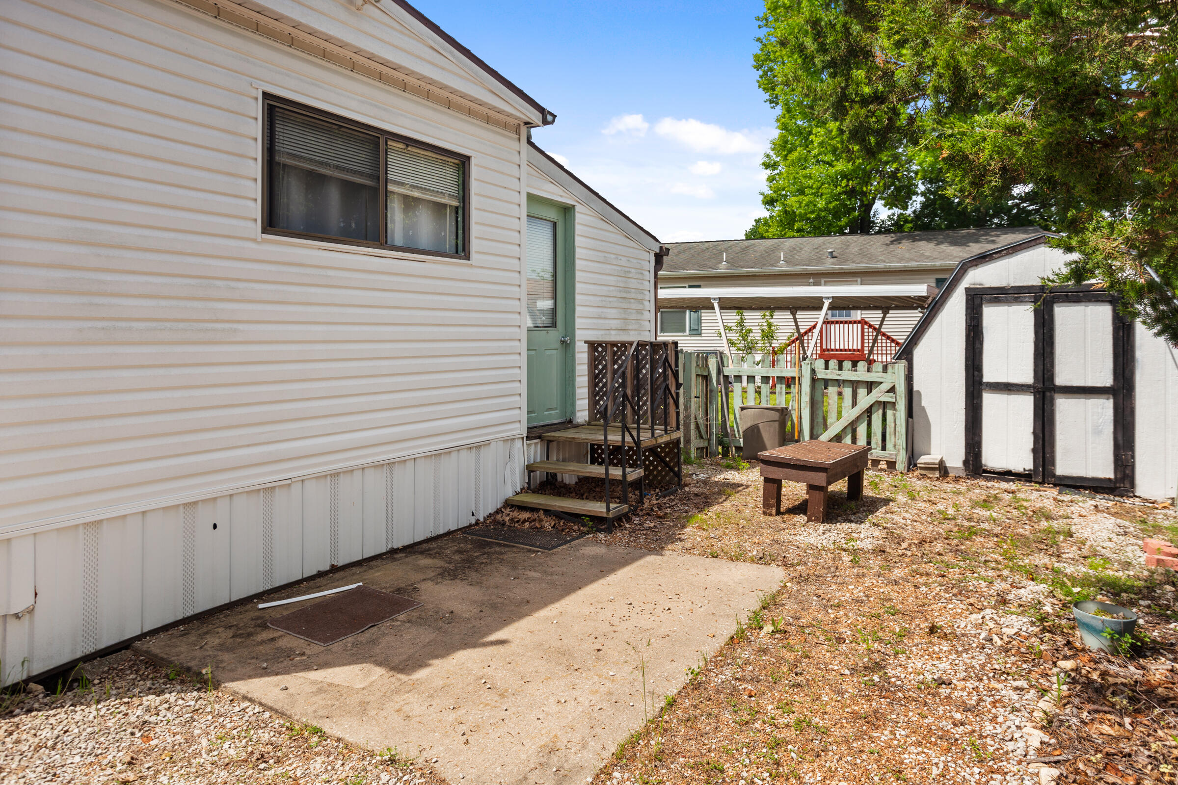 115 Hilltop Circle Property Photo 25