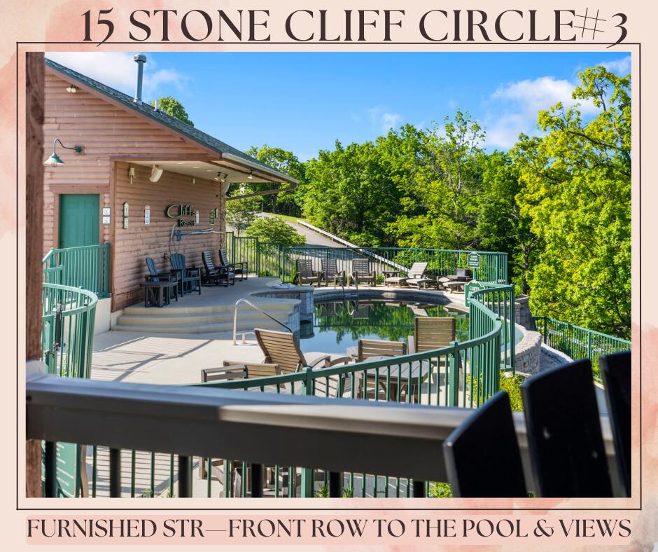 15 Stone Cliff Circle Property Photo 3