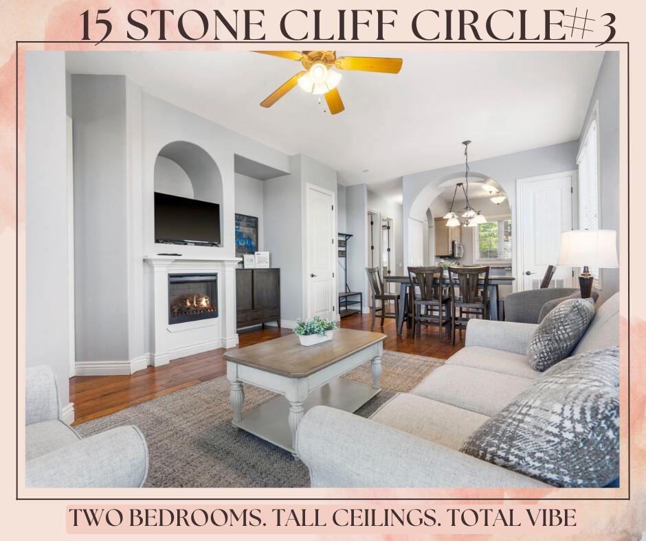 15 Stone Cliff Circle Property Photo 4