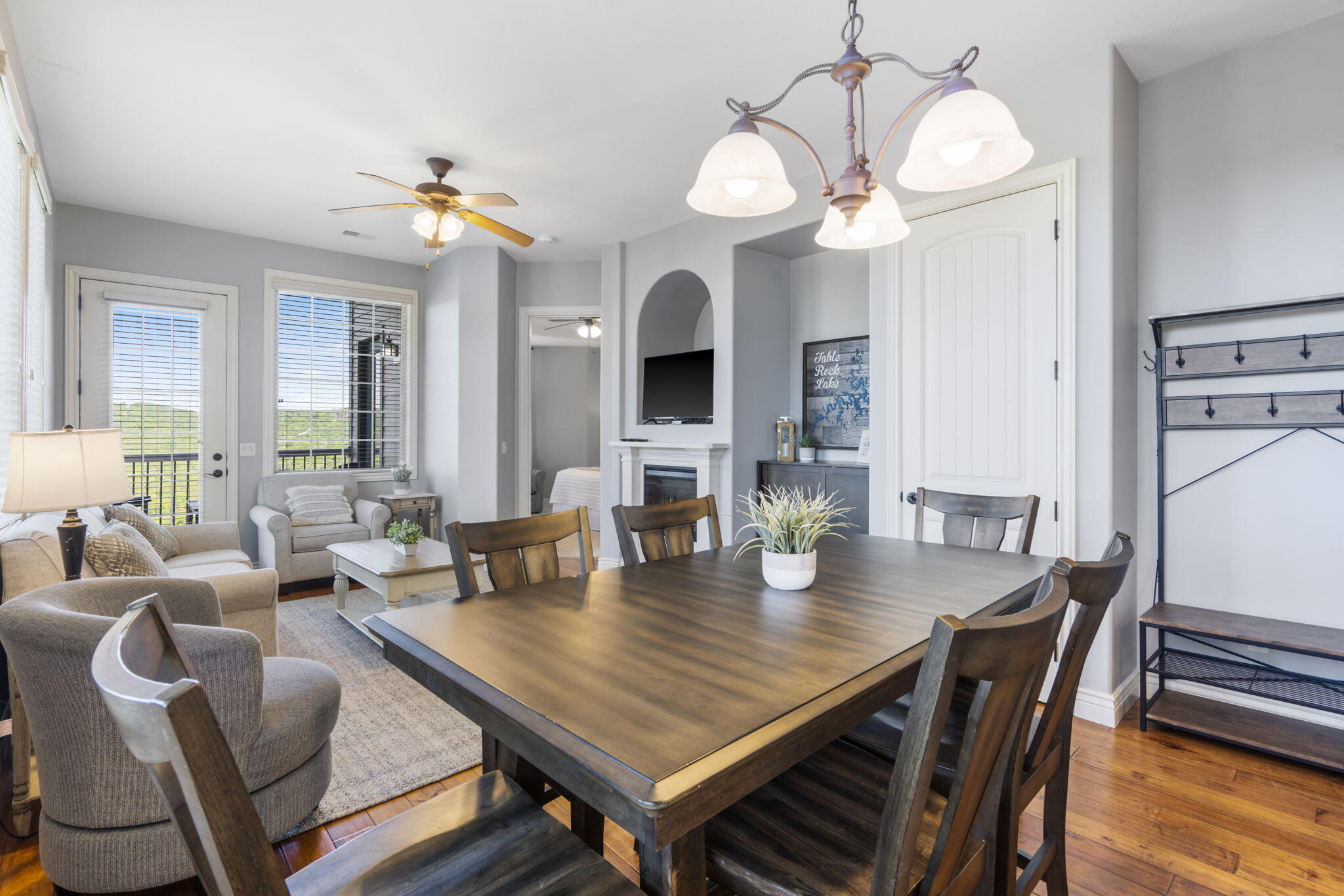 15 Stone Cliff Circle Property Photo 18