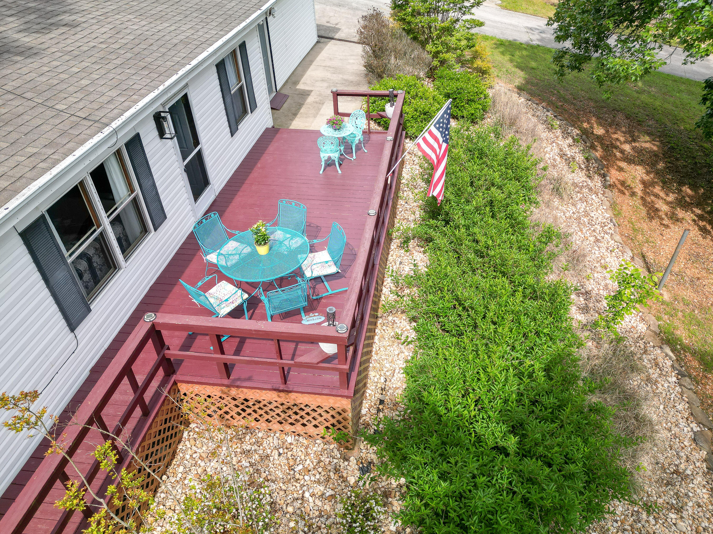 86 Stonemont Road Property Photo 2