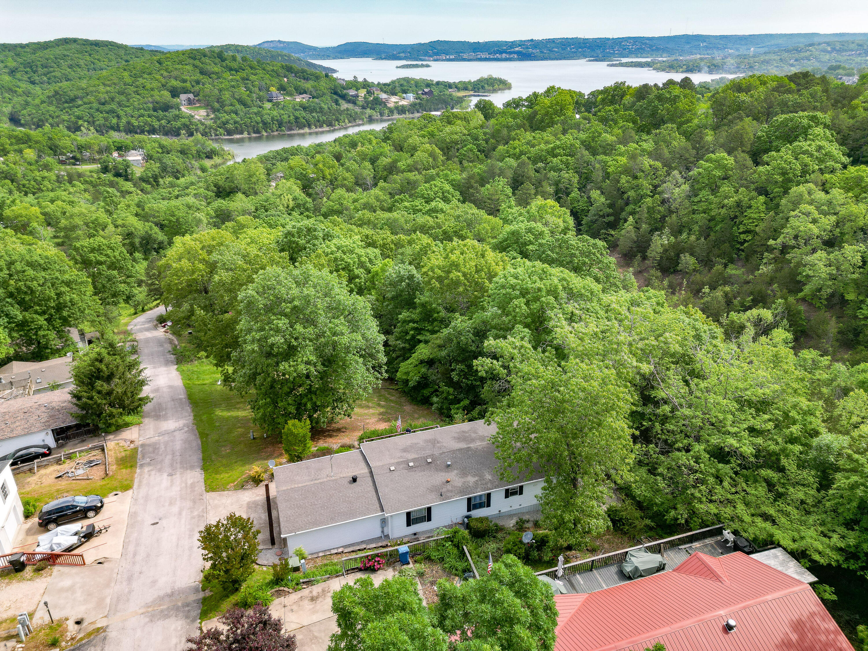 86 Stonemont Road Property Photo 6