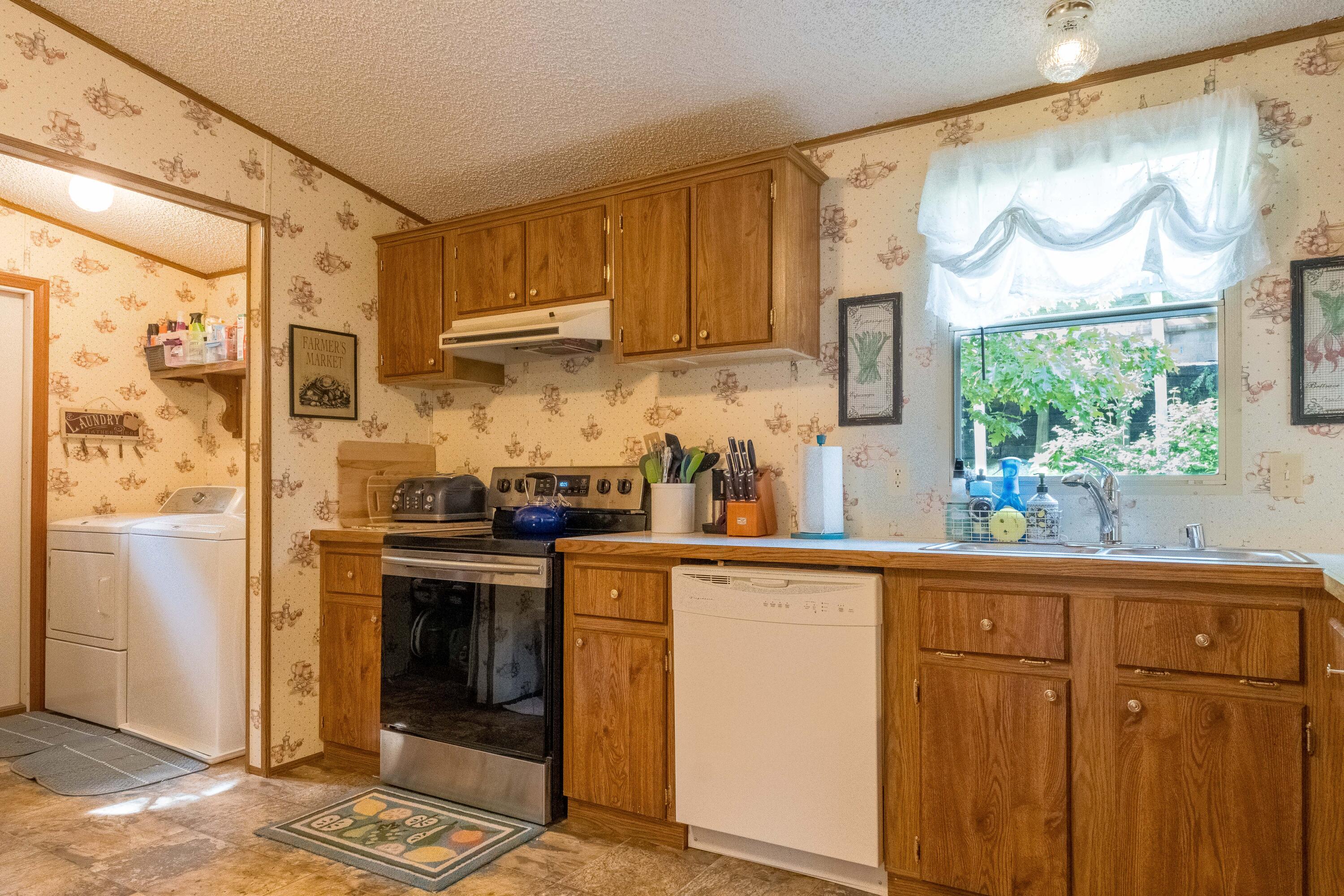 86 Stonemont Road Property Photo 19