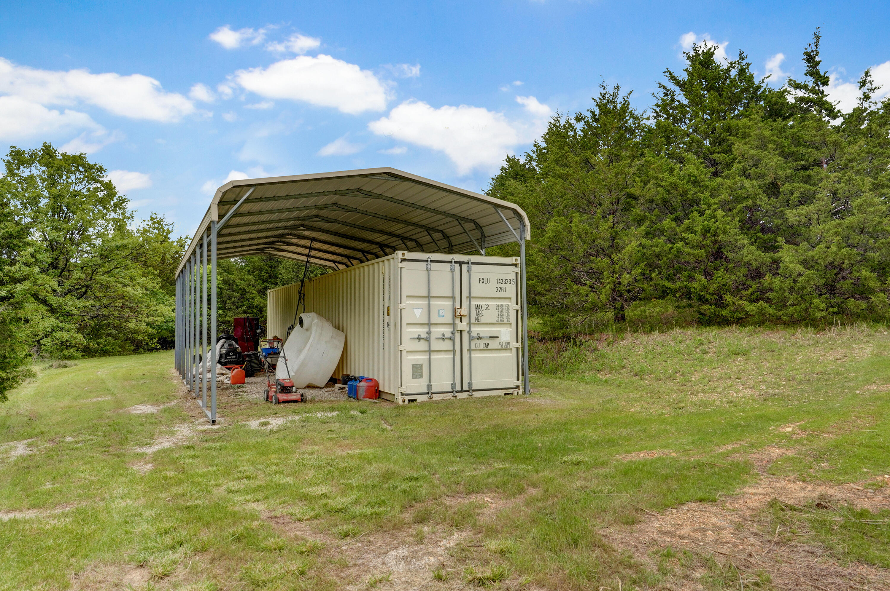 263 Shop Hollow Road Property Photo 4