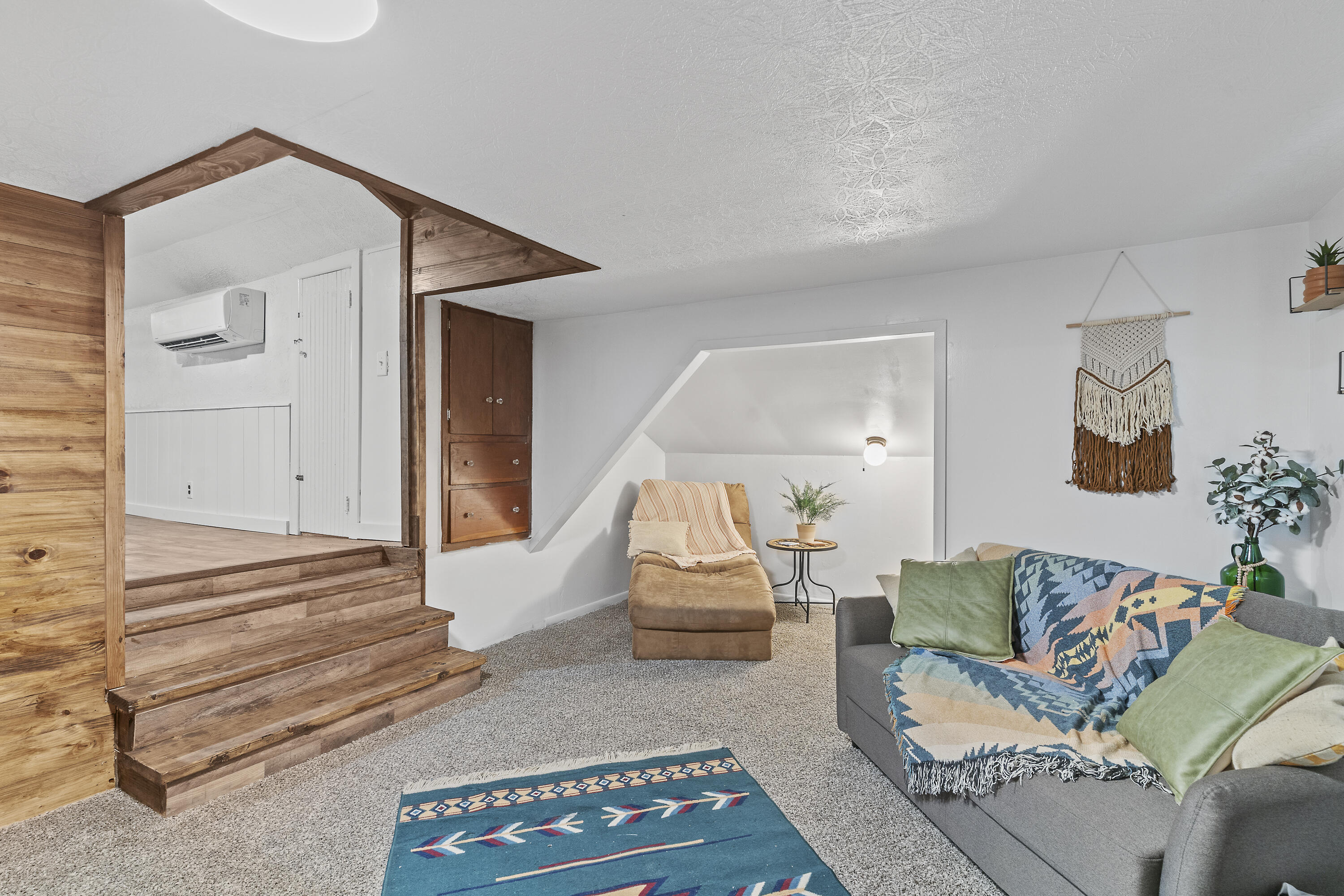 311 South Center Street Property Photo 25