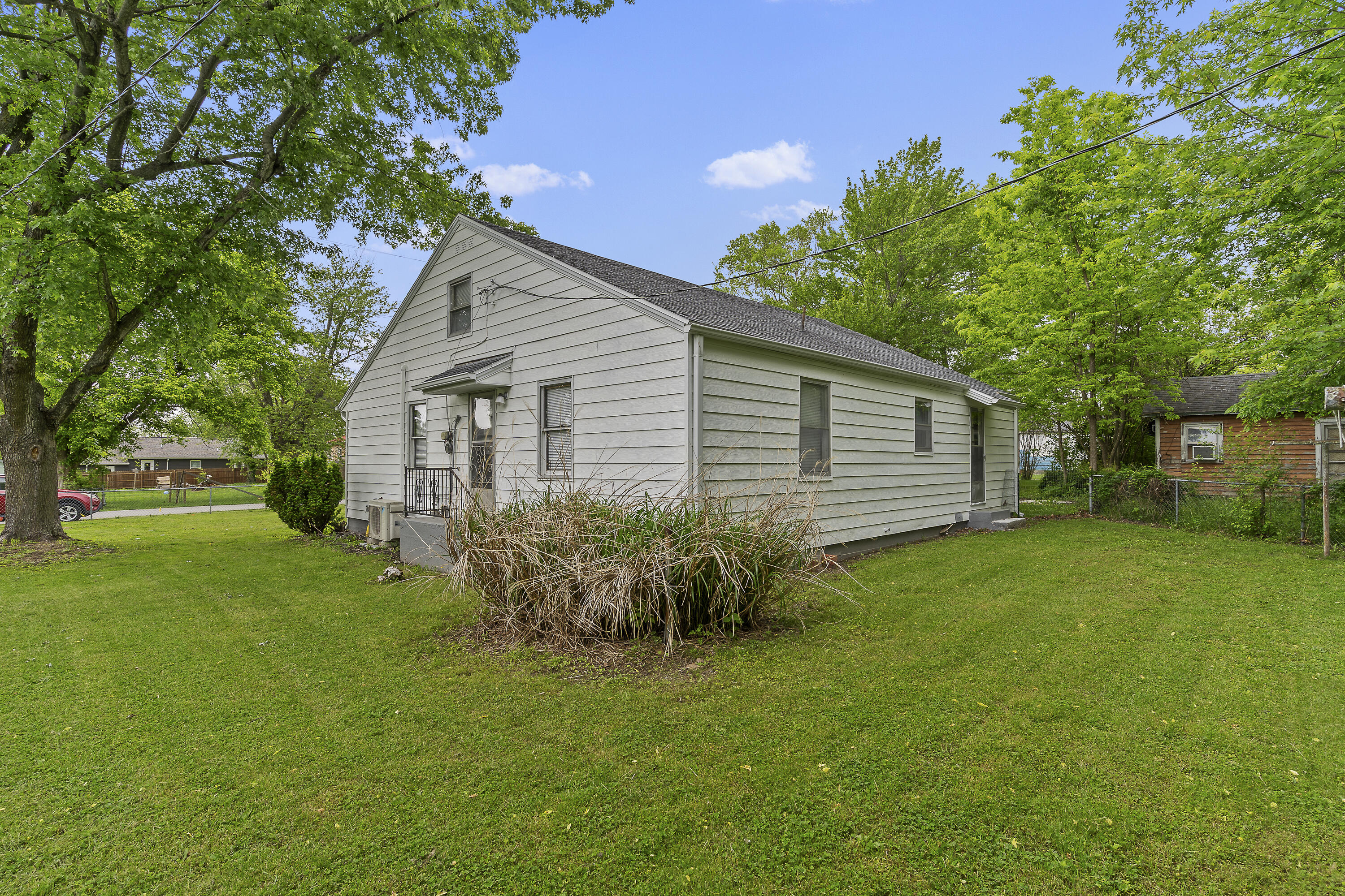 311 South Center Street Property Photo 29