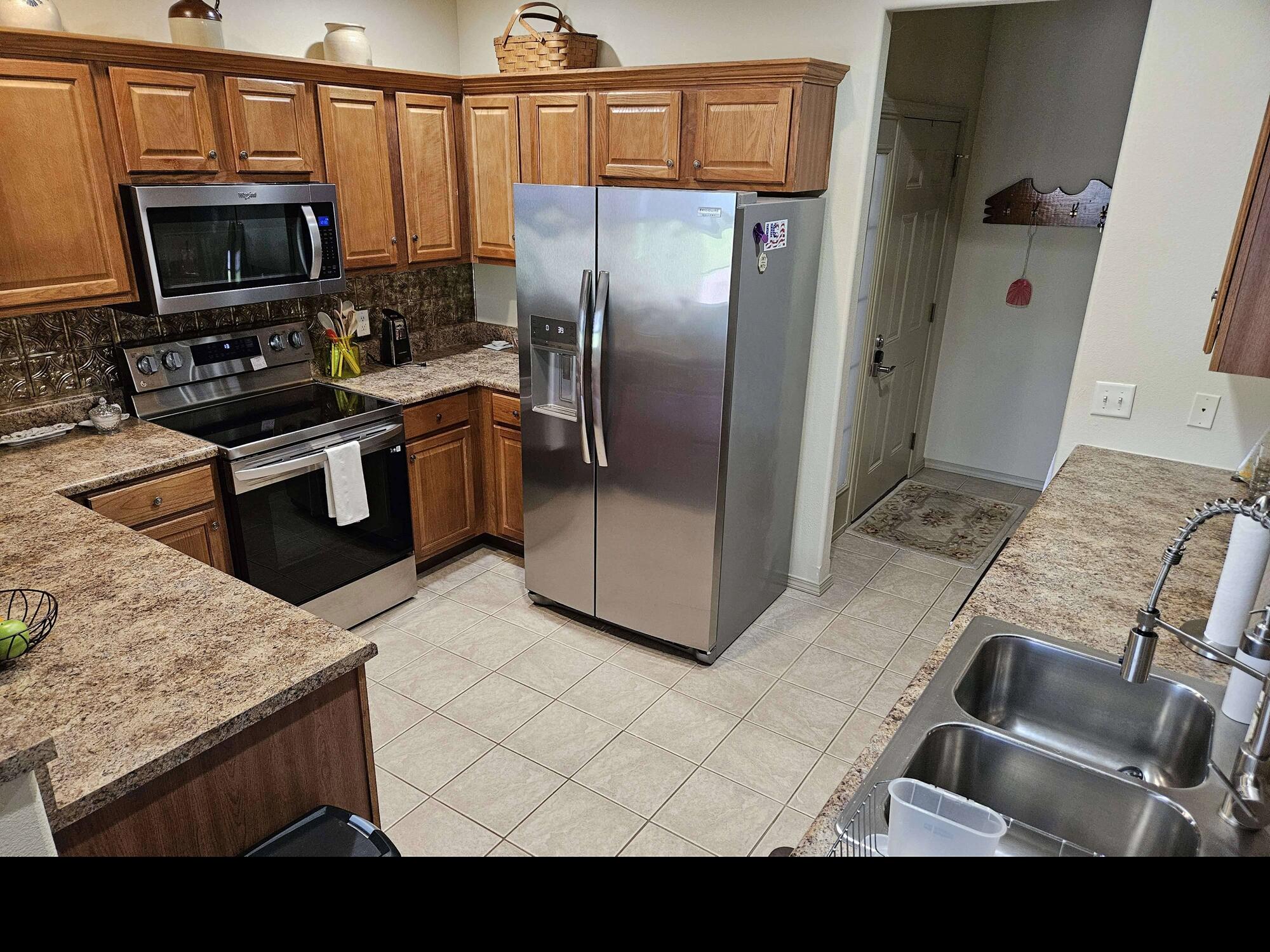 71 Birdie Lane Property Photo 4